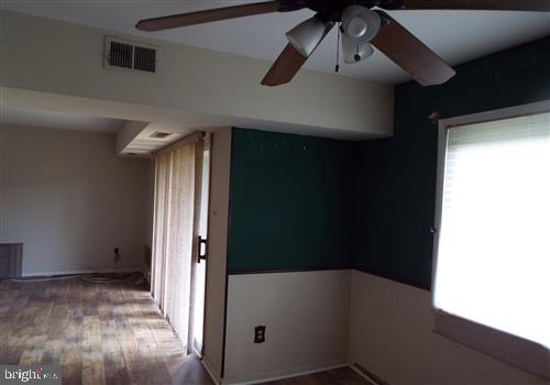 HERITAGE KNOLL - Residential