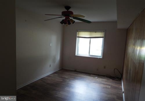 HERITAGE KNOLL - Residential