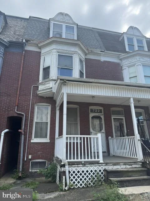 MLS: PAYK2111068