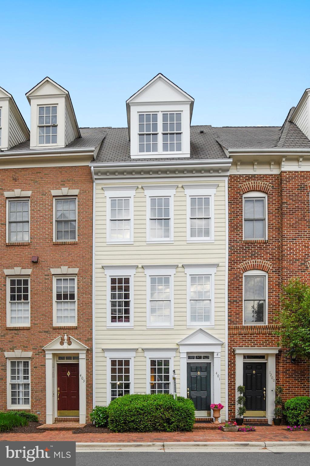 OLD TOWN VILLAGE - Residential