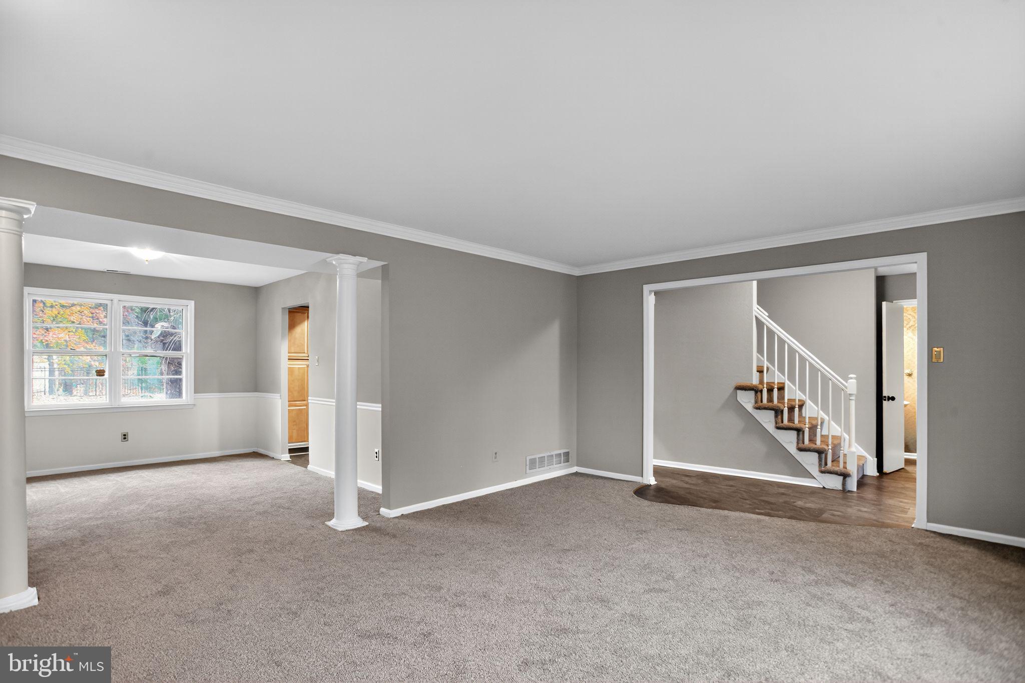 HOLLANDALE - Residential Lease