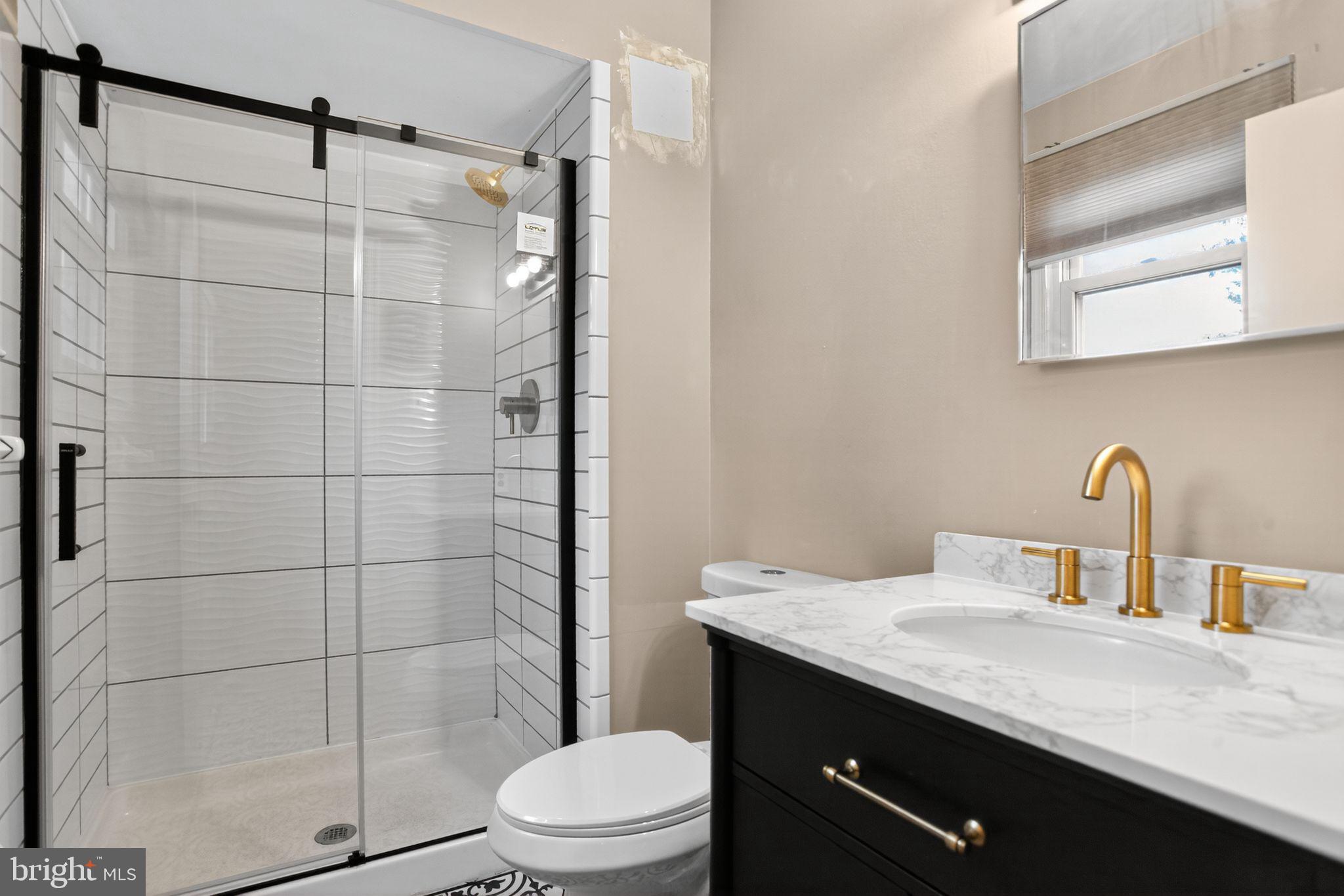 HOLLANDALE - Residential Lease