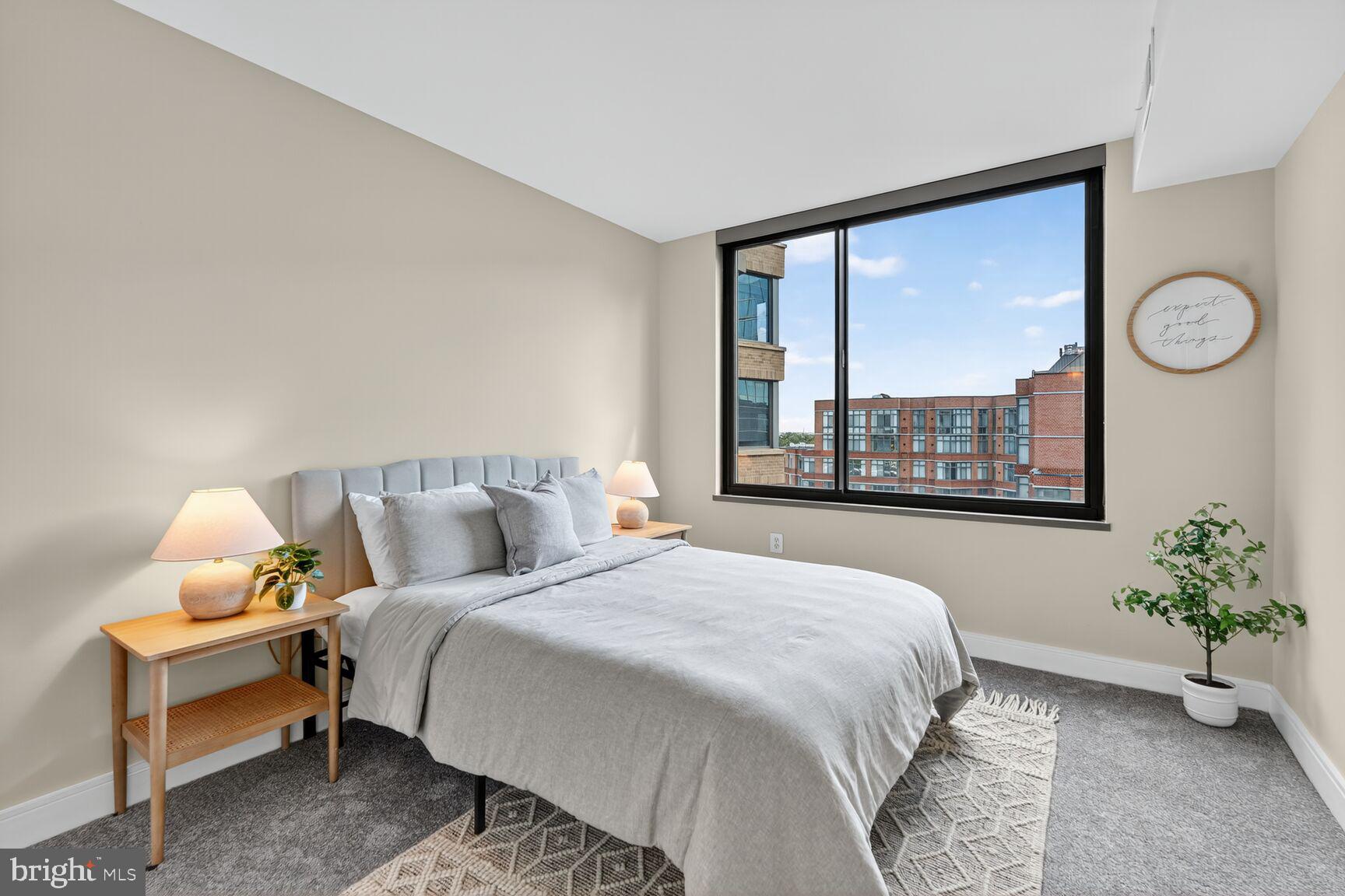 COURTHOUSE - Residential