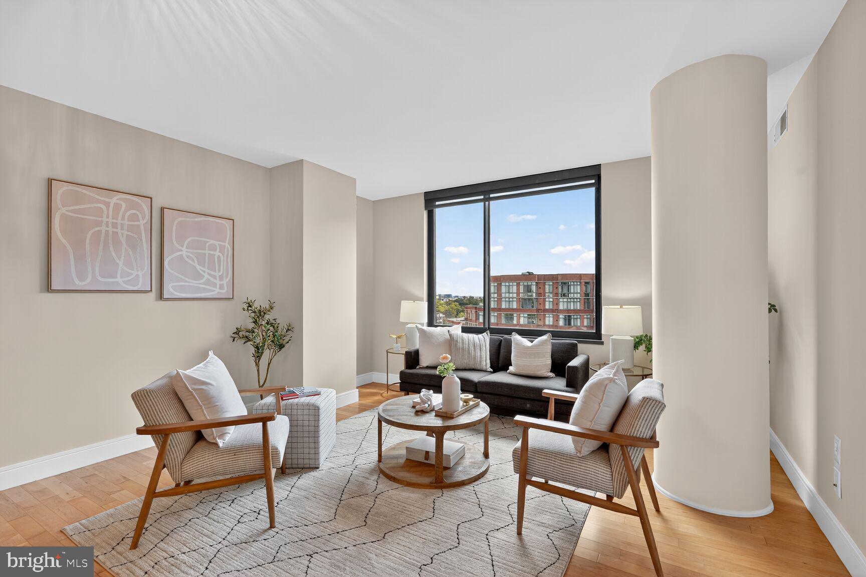 COURTHOUSE - Residential