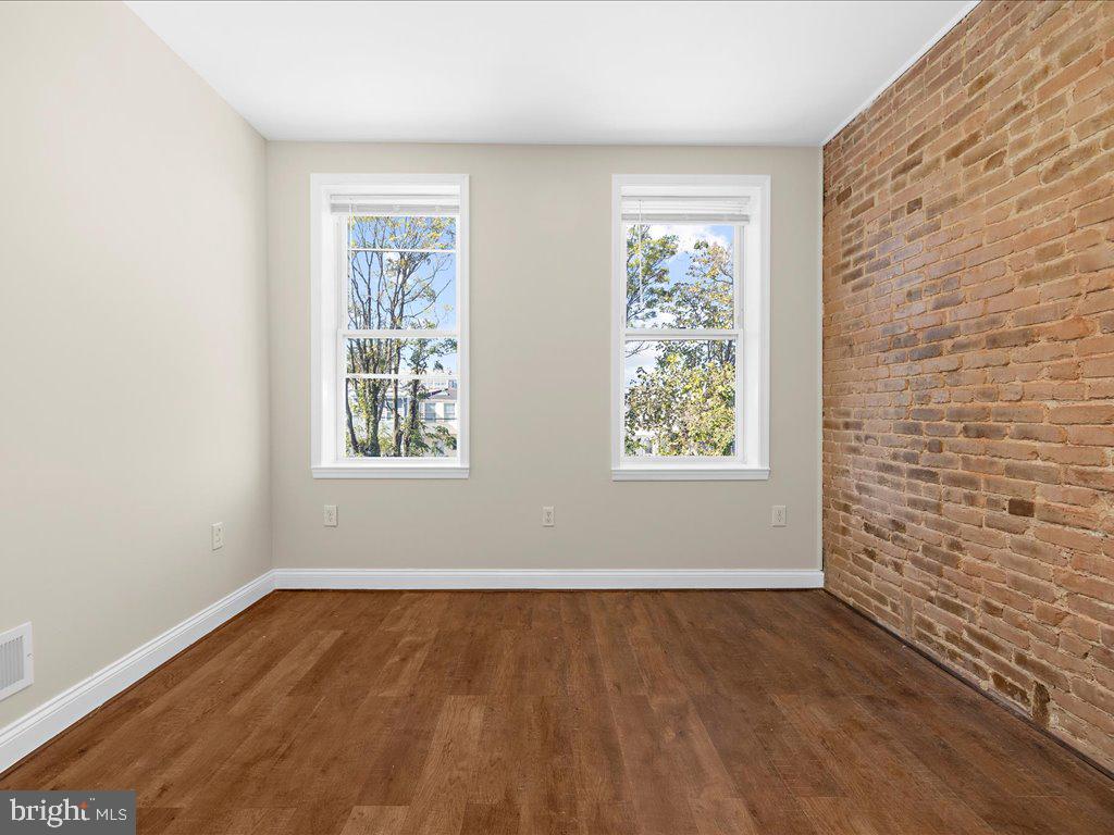 STATION EAST - Residential