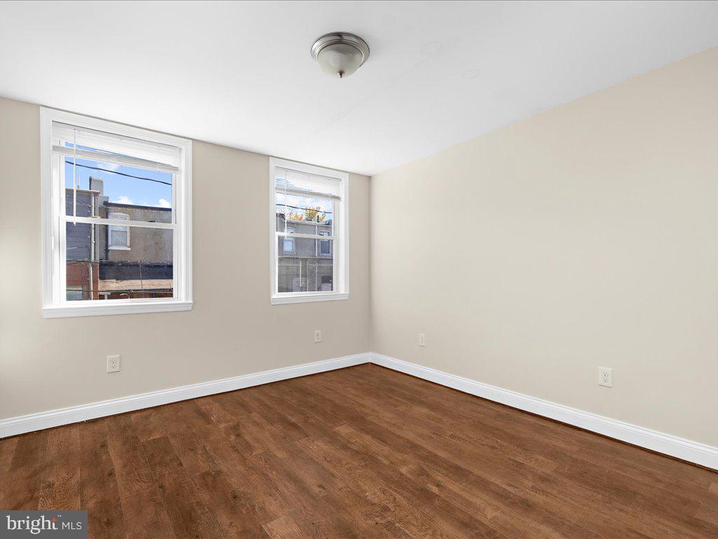 STATION EAST - Residential