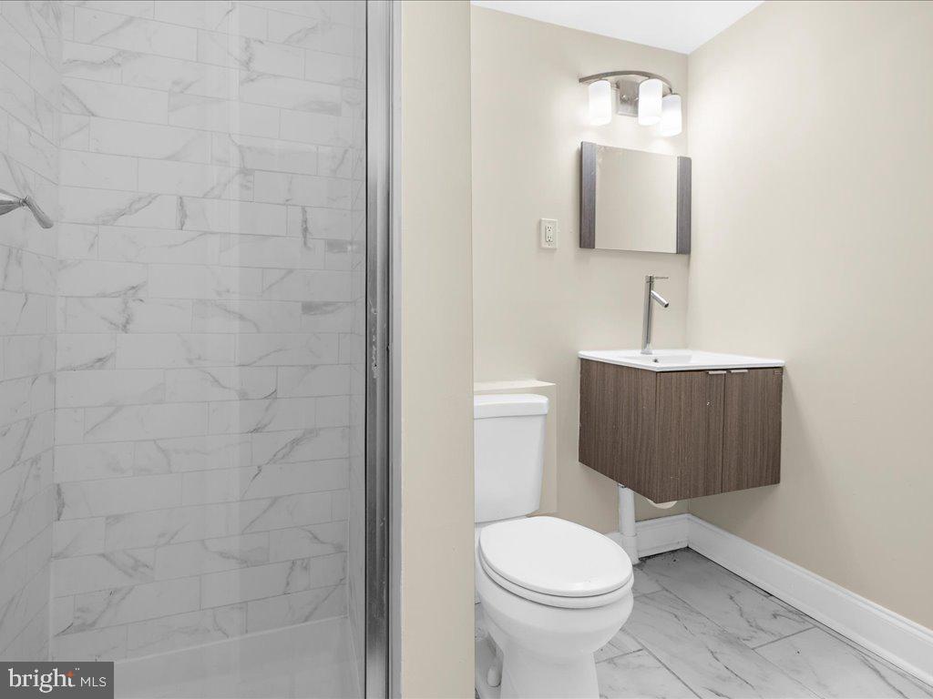 STATION EAST - Residential