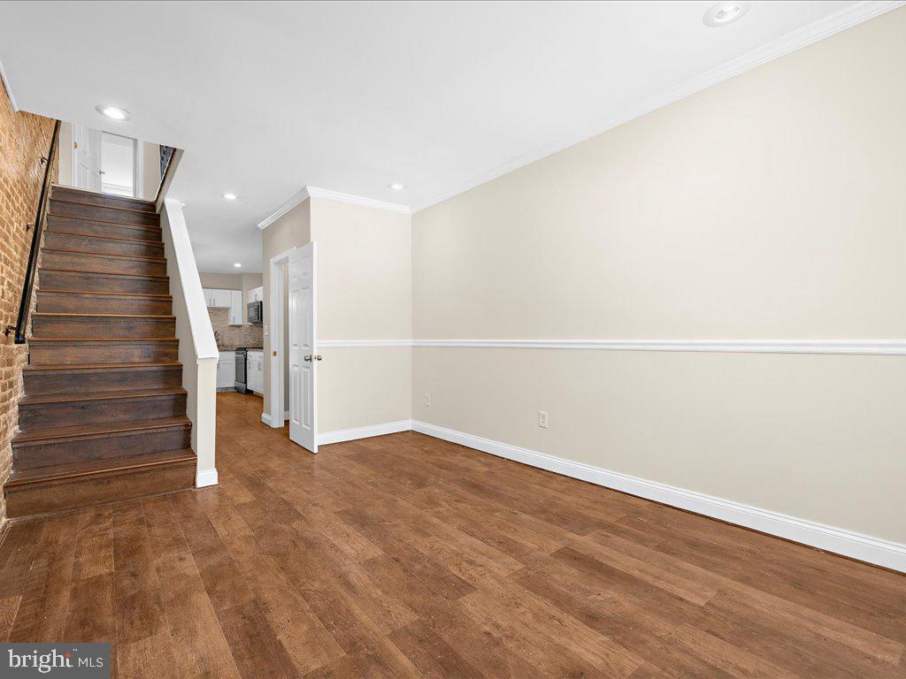 STATION EAST - Residential