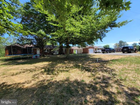 Homes For Sale - 3736 Massaponax Church Road<br/> FREDERICKSBURG, VA 22408