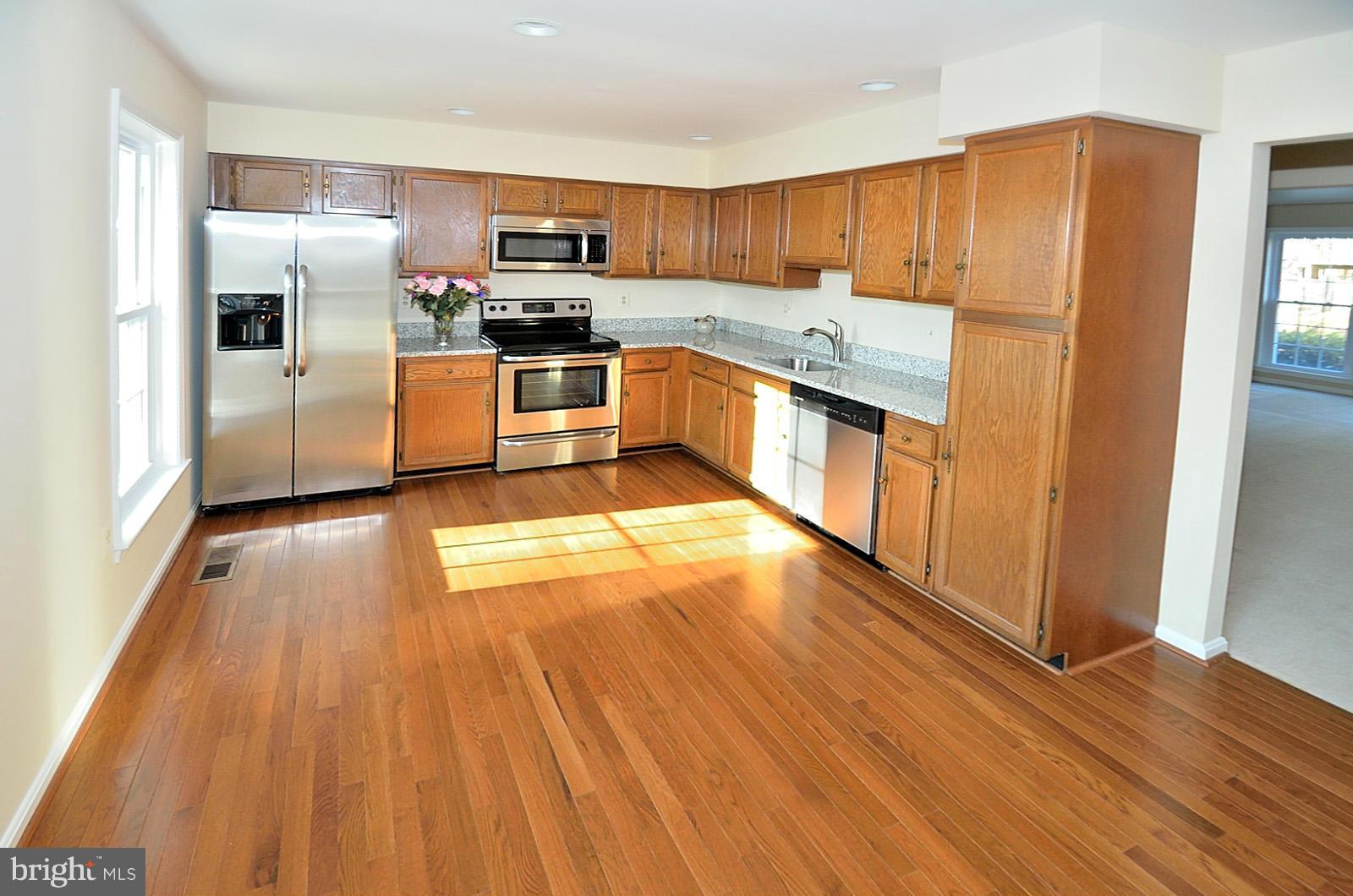 CROWNLEIGH - Residential