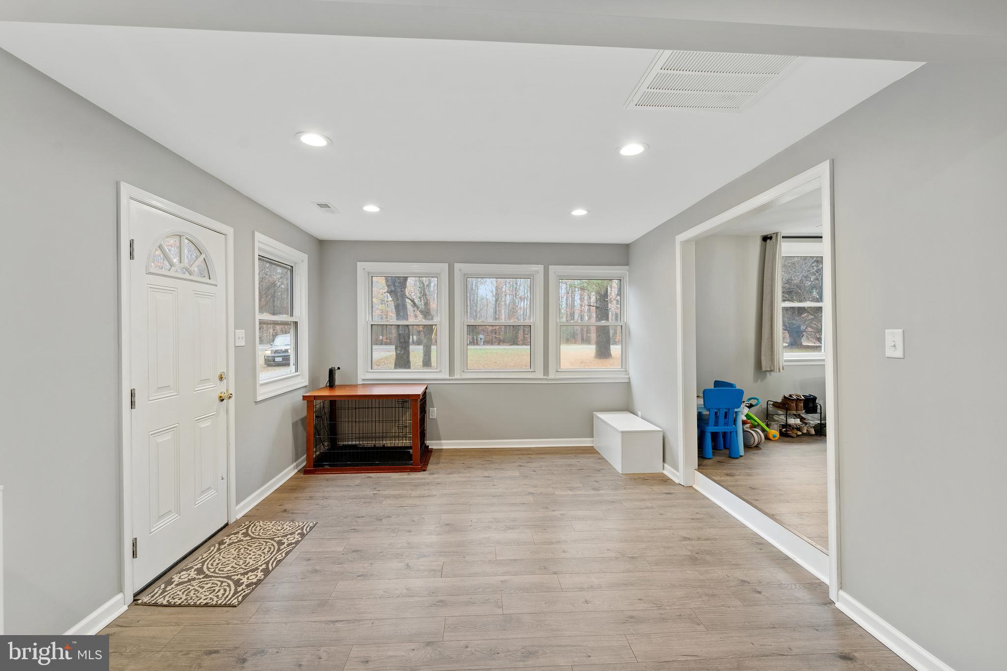 HOLLY GROVE - Residential