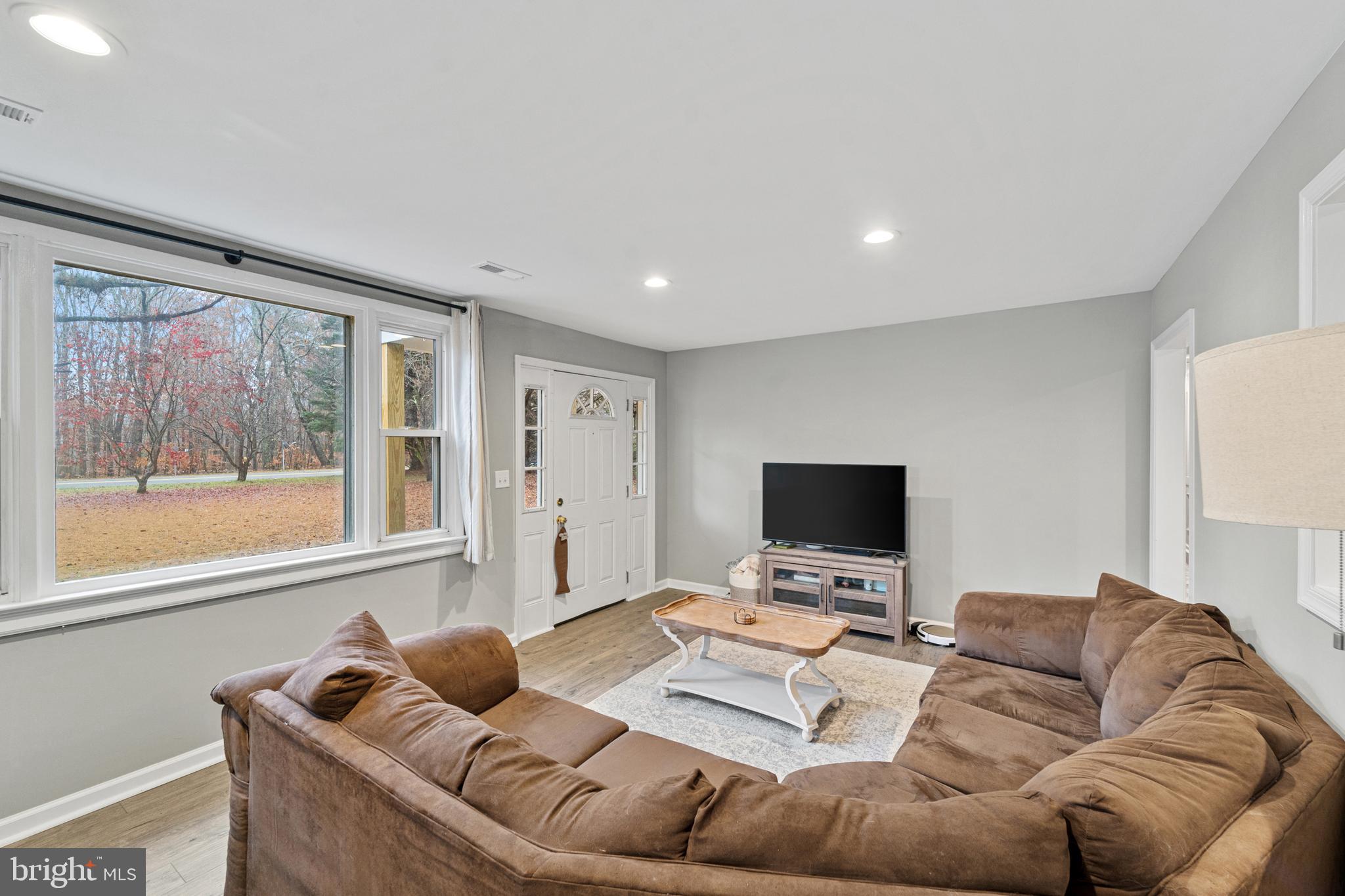 HOLLY GROVE - Residential