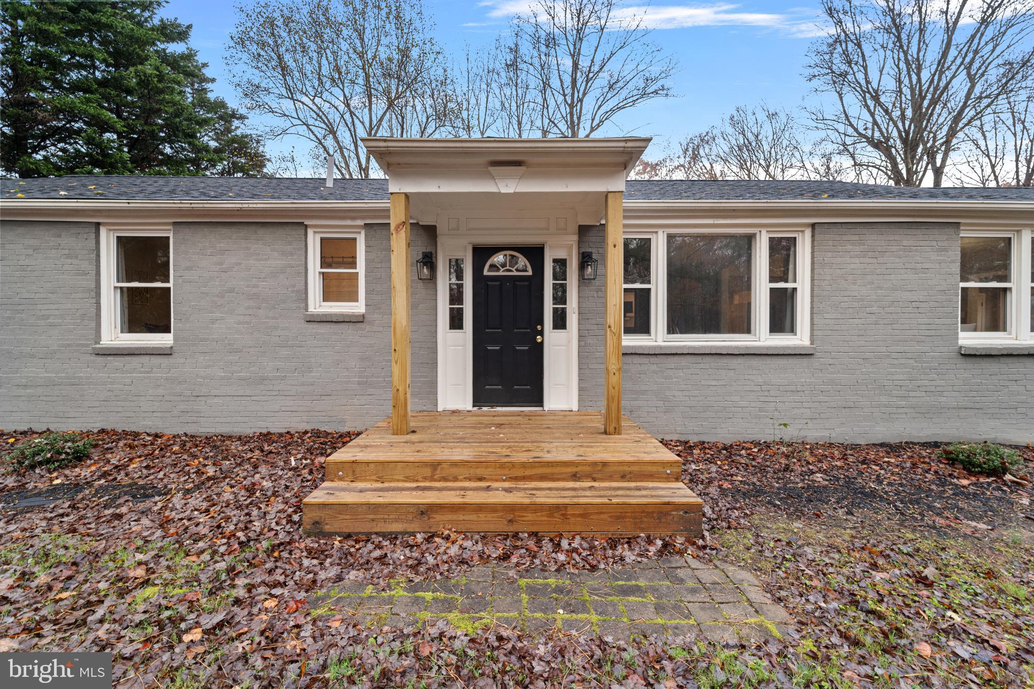 HOLLY GROVE - Residential