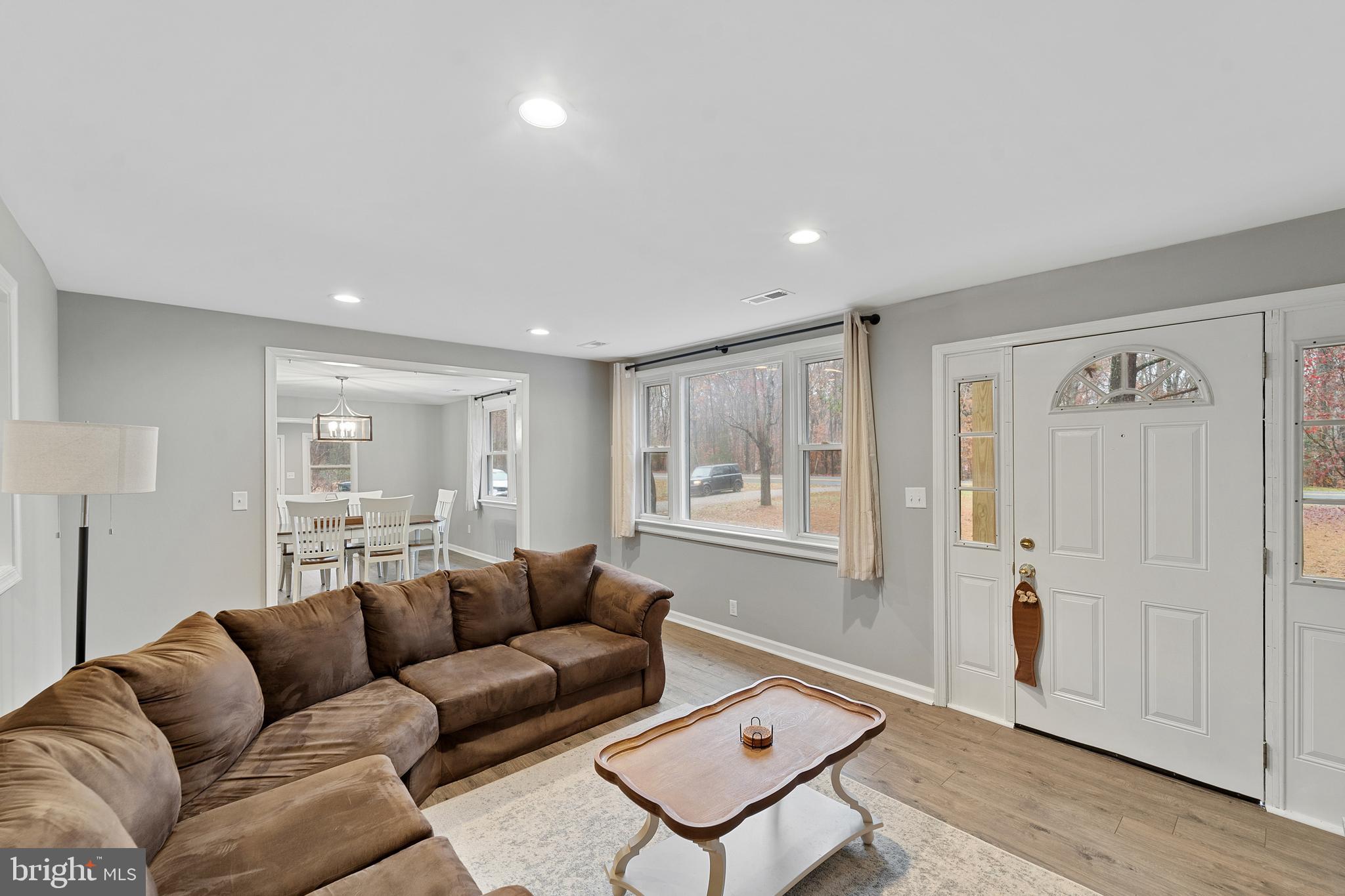 HOLLY GROVE - Residential