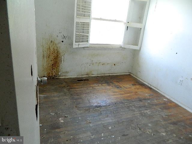 COUNTRY RIDGE - Residential