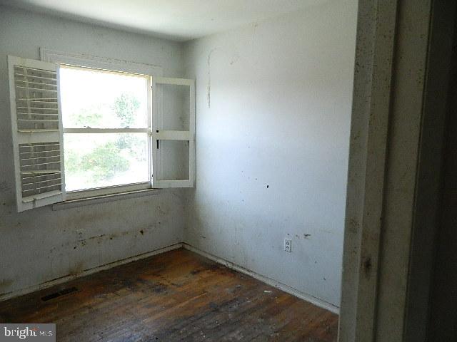 COUNTRY RIDGE - Residential