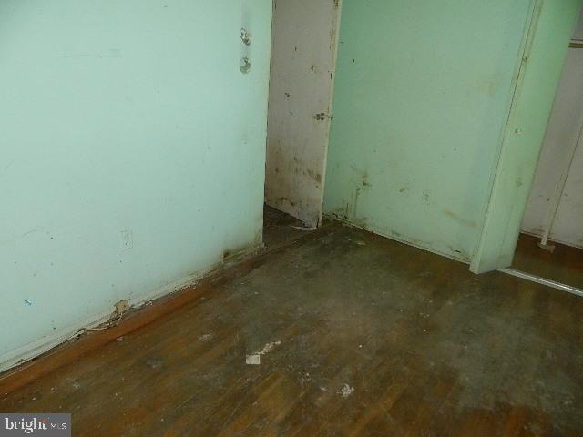 COUNTRY RIDGE - Residential