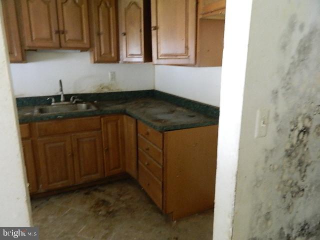 COUNTRY RIDGE - Residential