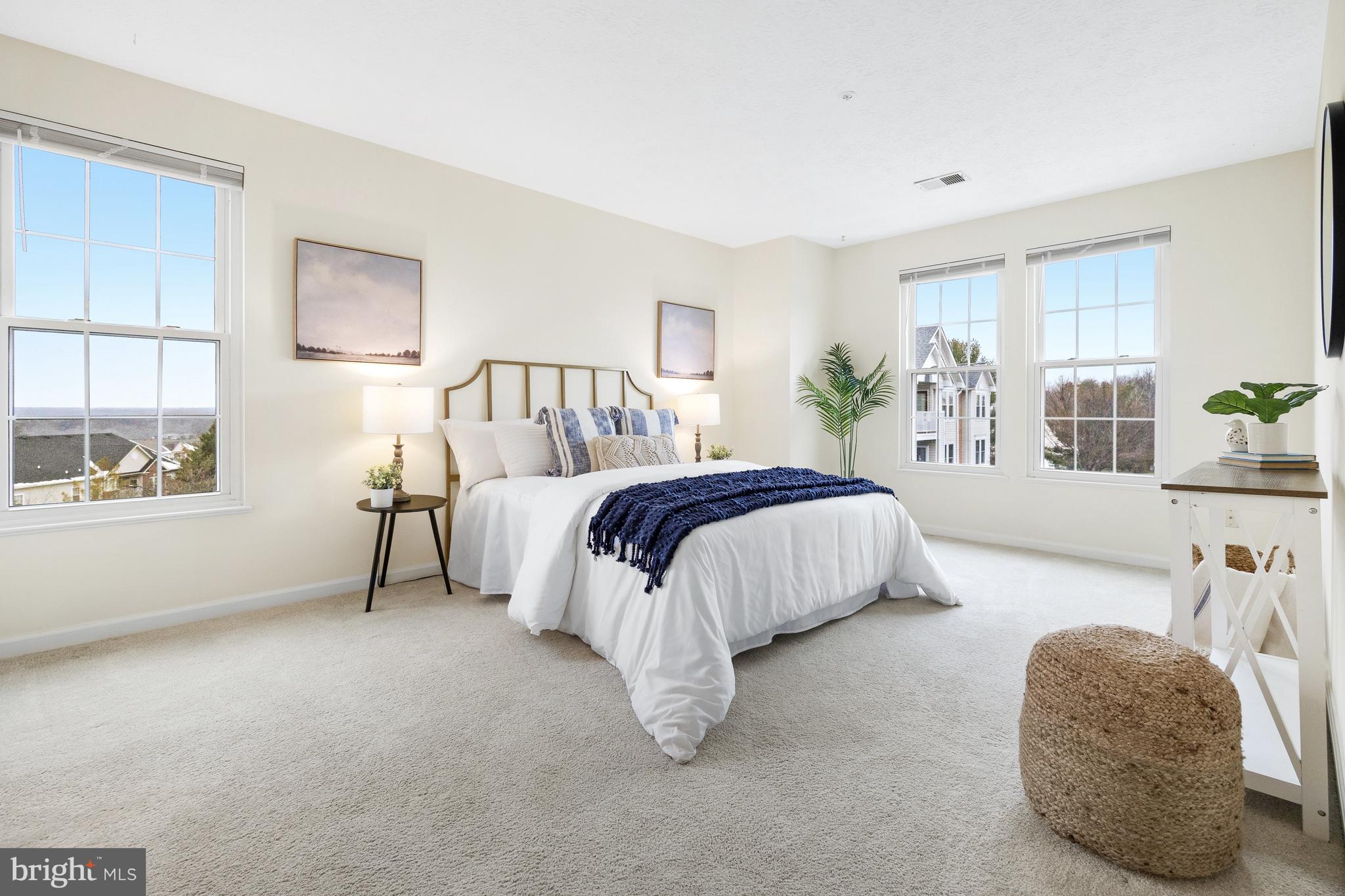 PINEY ORCHARD - Residential