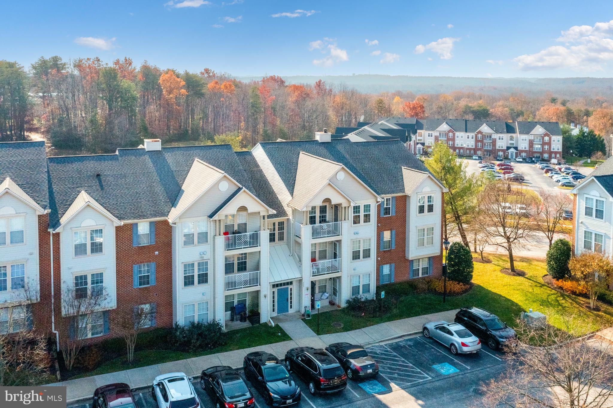 PINEY ORCHARD - Residential