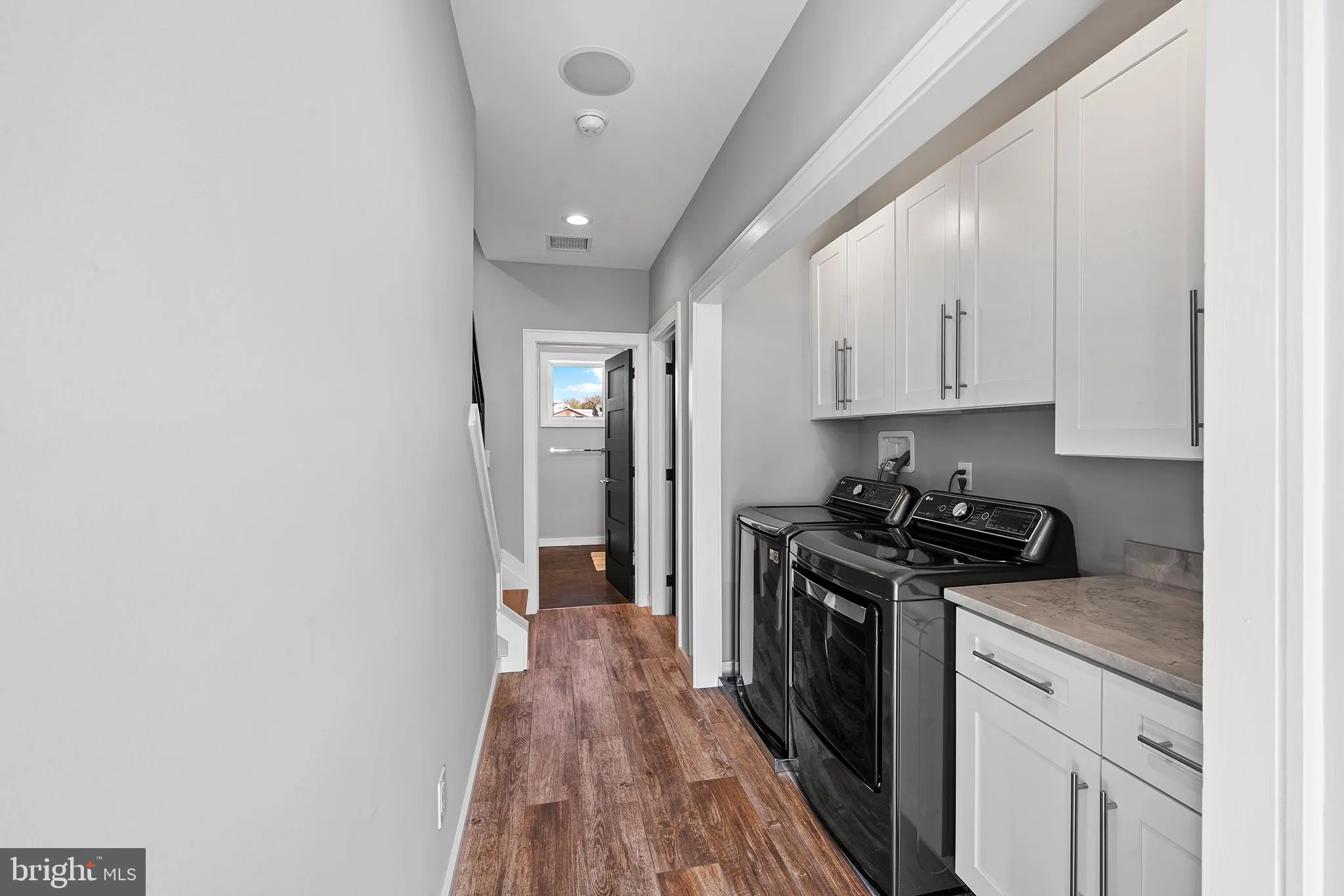 Philadelphia, Pennsylvania 19128, United States, 3 Bedrooms Bedrooms, ,3 BathroomsBathrooms,Residential,Contingent,2969
