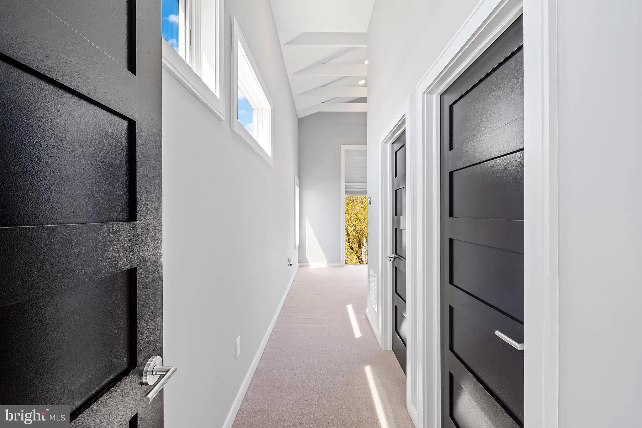 Philadelphia, Pennsylvania 19128, United States, 3 Bedrooms Bedrooms, ,3 BathroomsBathrooms,Residential,Contingent,2969