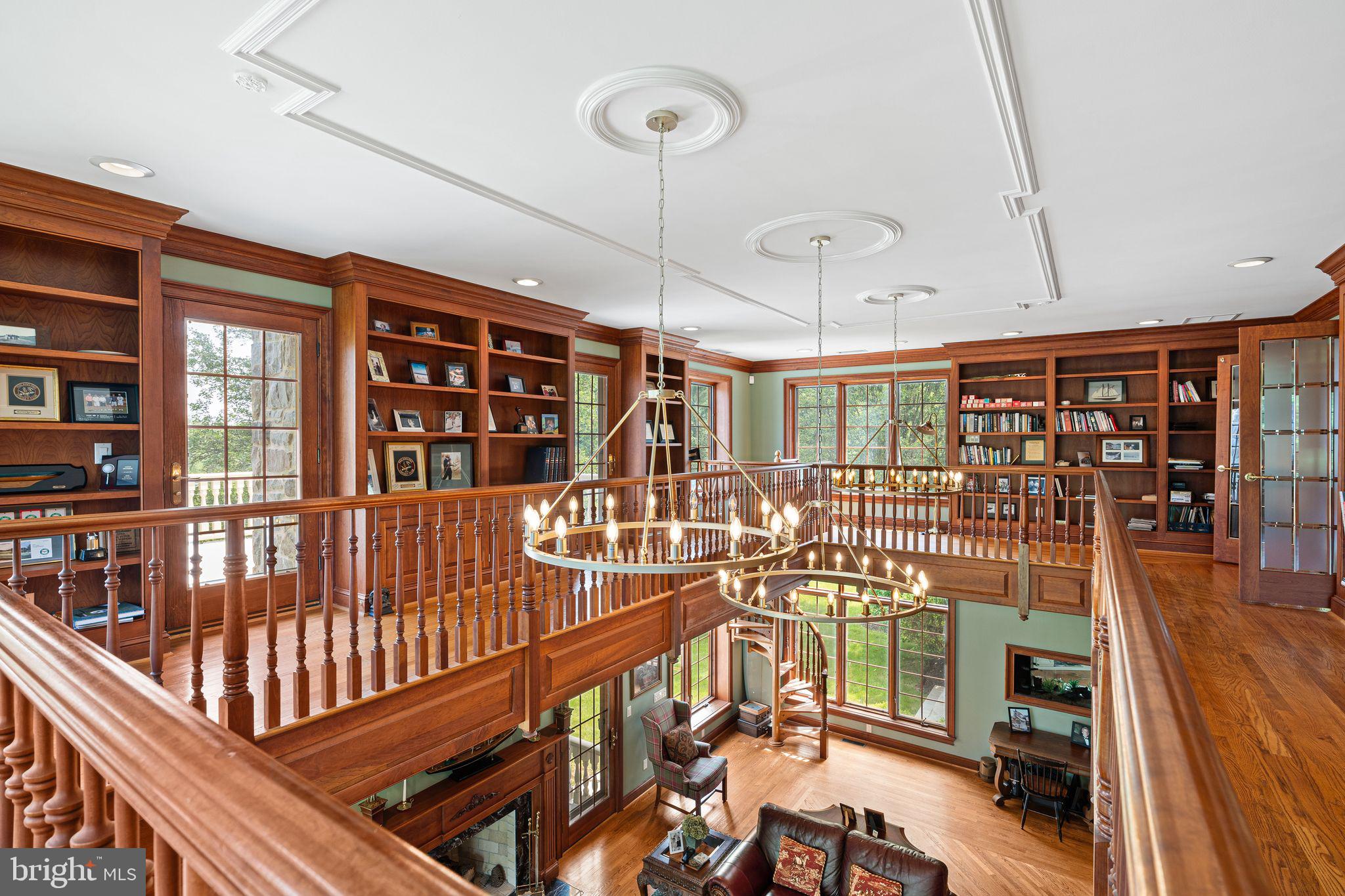 POLO CLUB - Residential