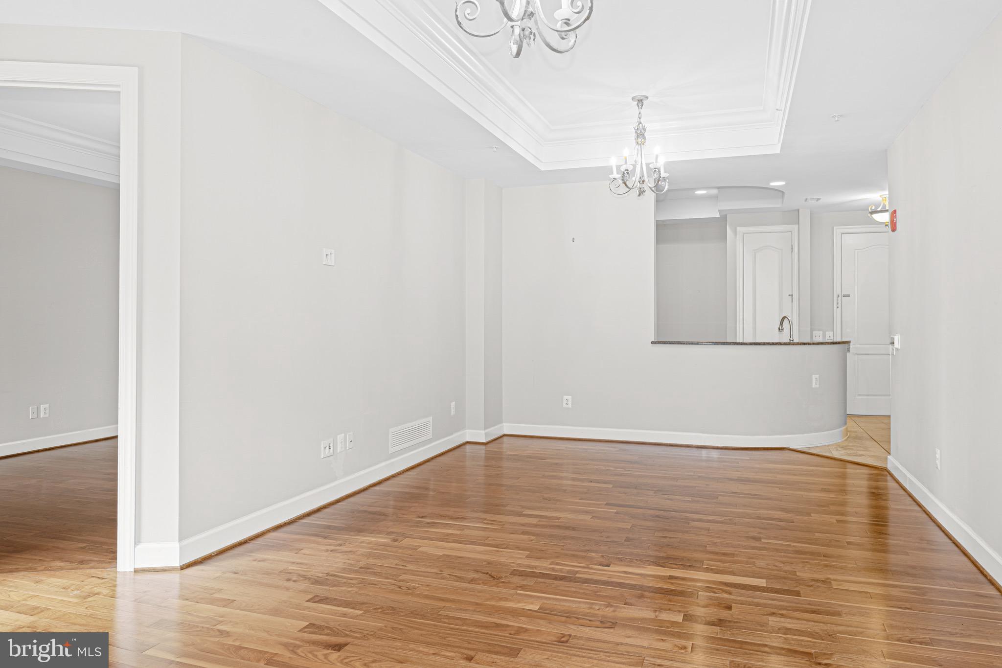 LORETTA HEIGHTS - Residential