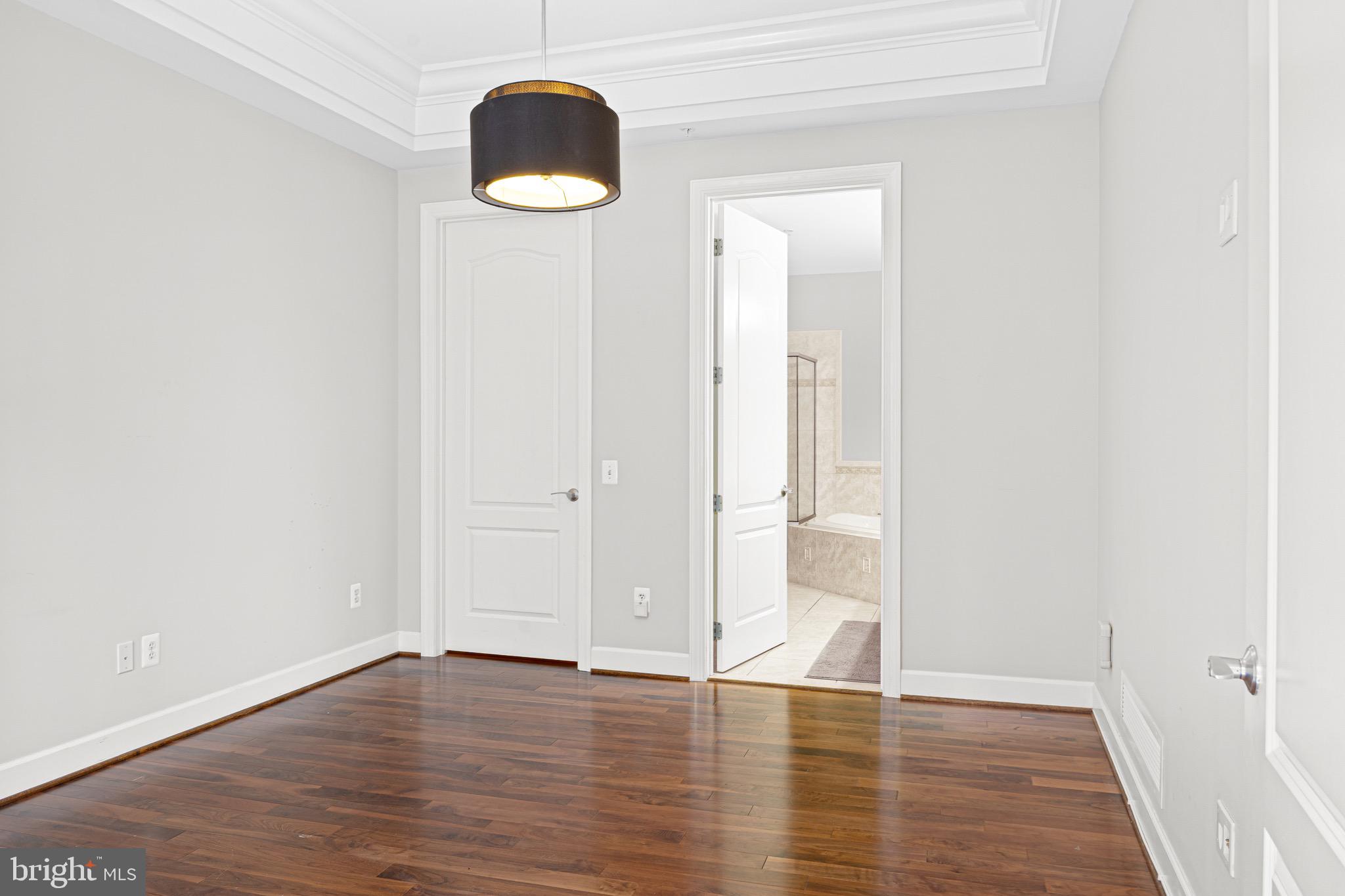 LORETTA HEIGHTS - Residential