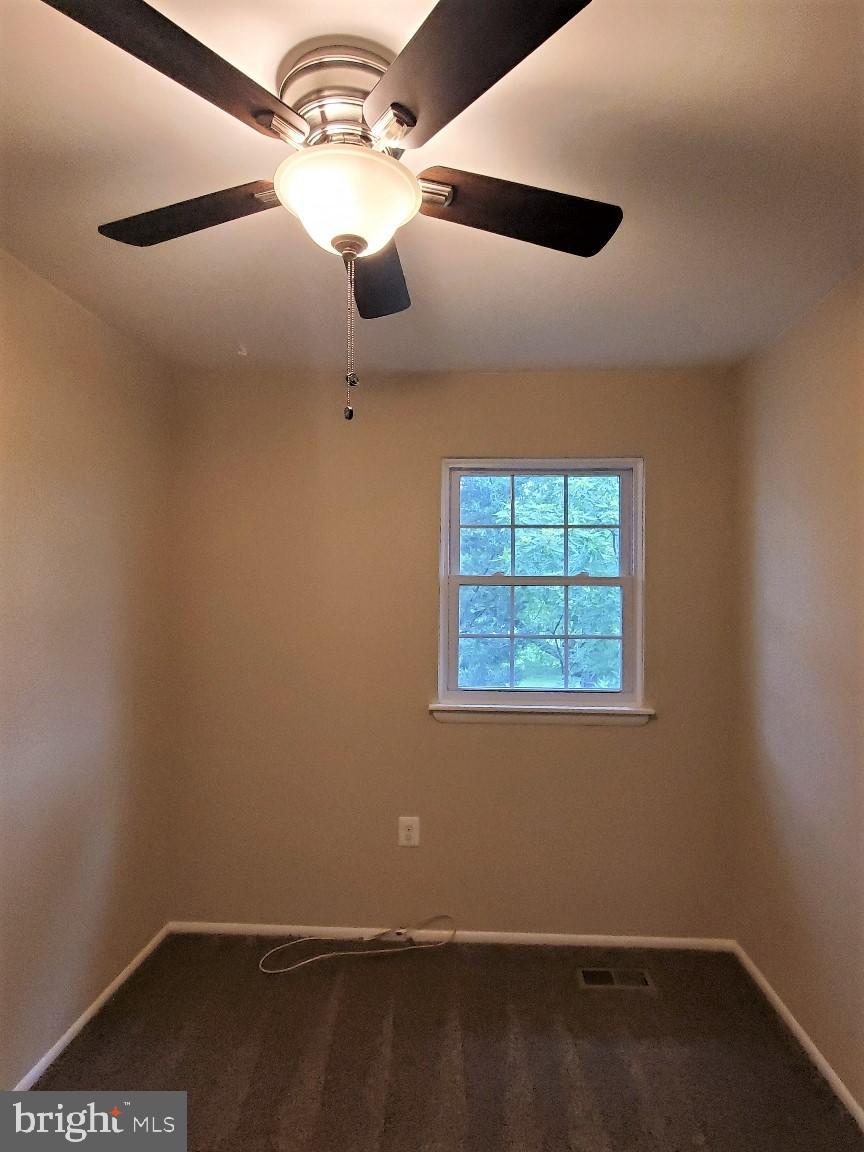 KINGS COURT - Residential Lease