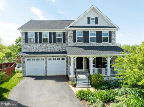 209 JOLLIFFE CIRCLE BOYCE VA 22620