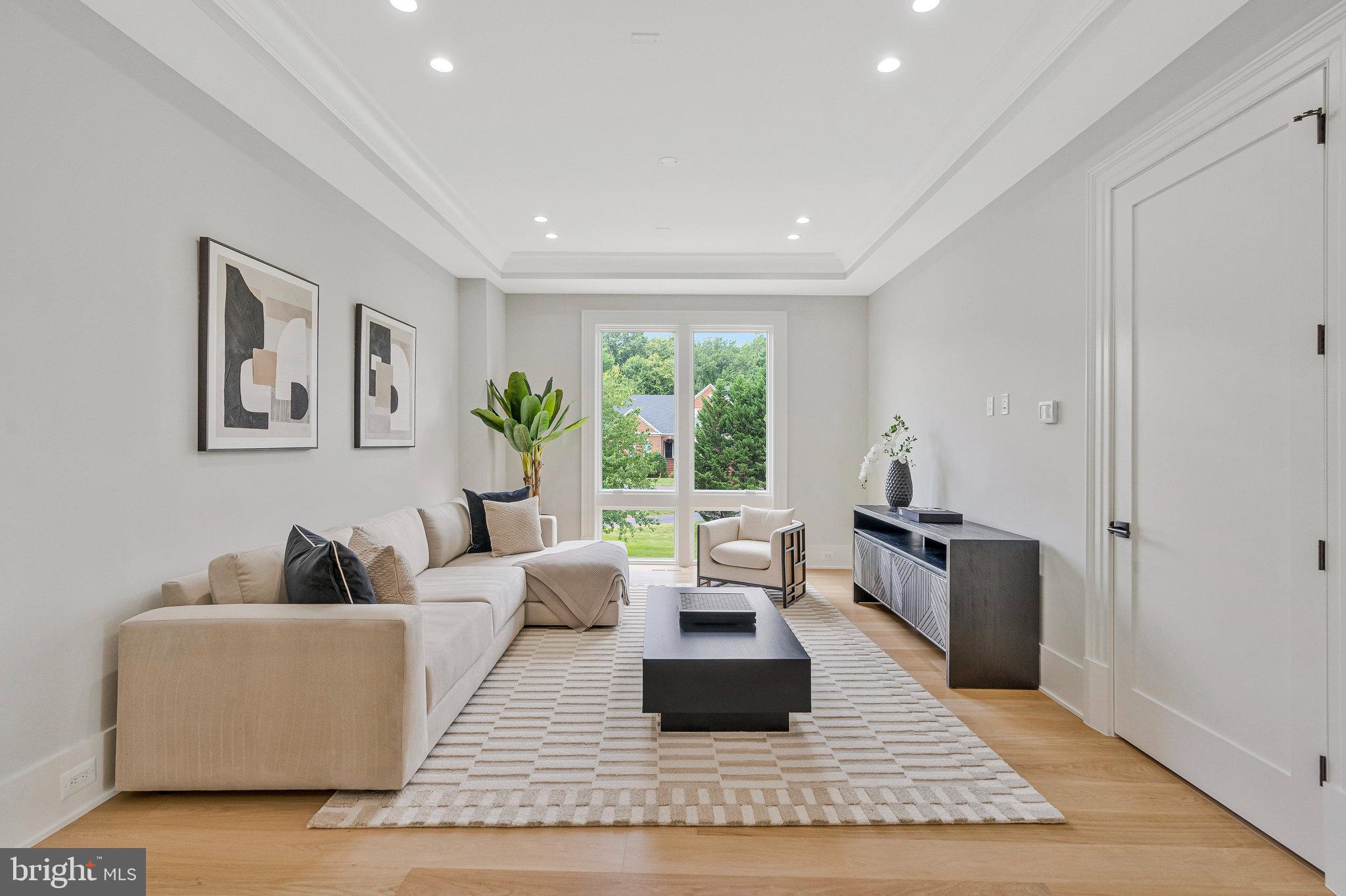 BROYHILL LANGLEY ESTATES - Residential