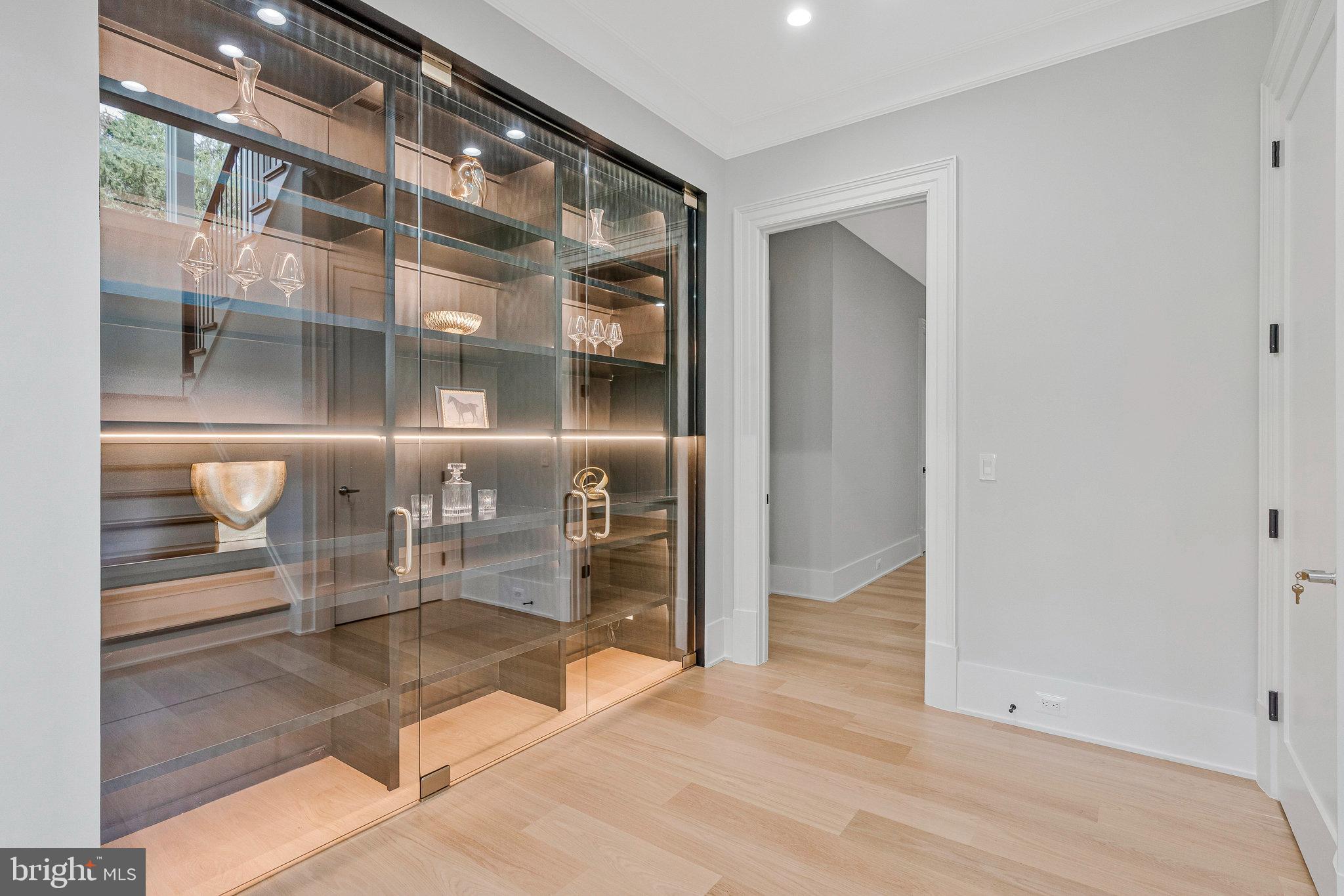 BROYHILL LANGLEY ESTATES - Residential