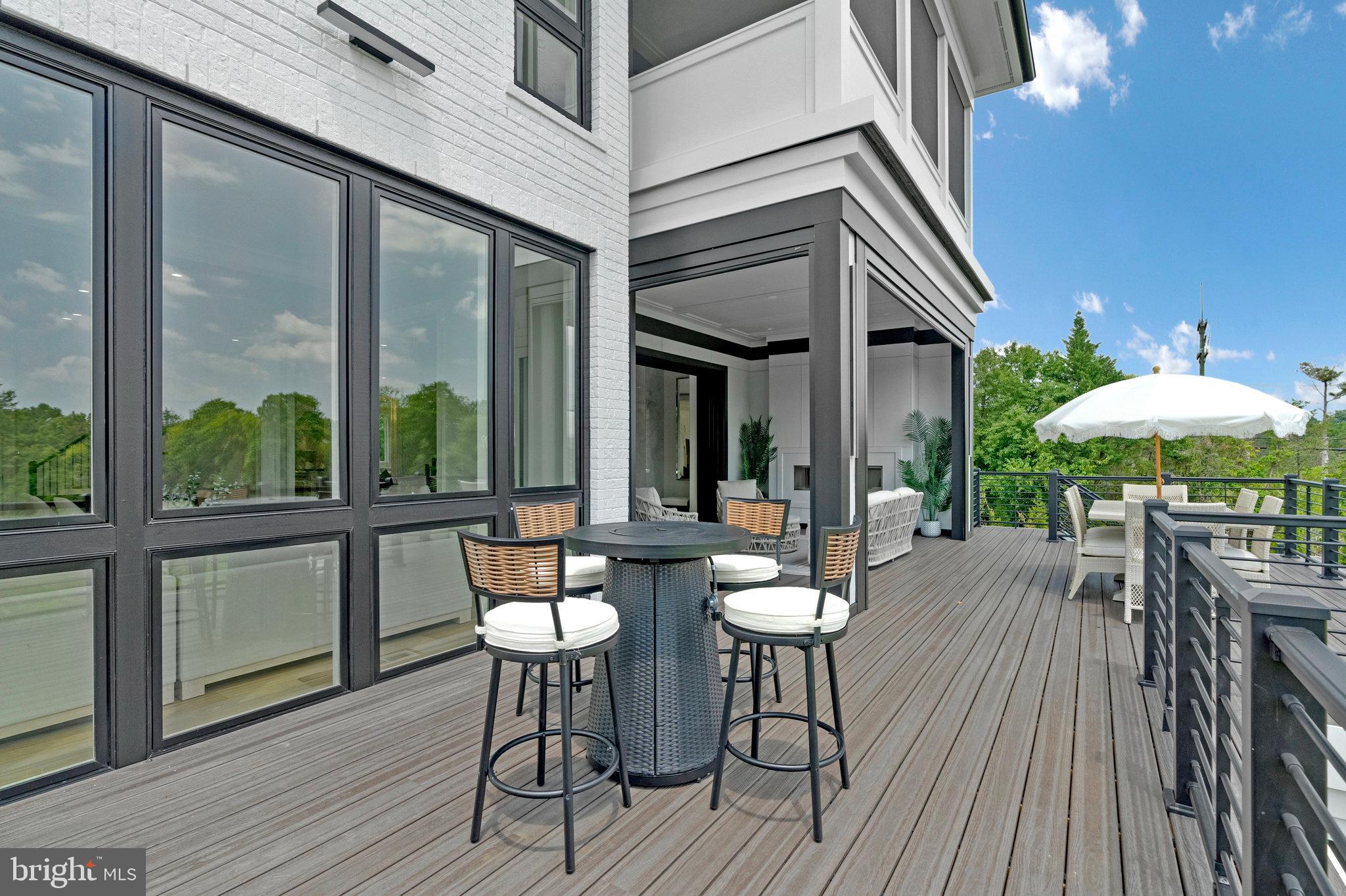 BROYHILL LANGLEY ESTATES - Residential