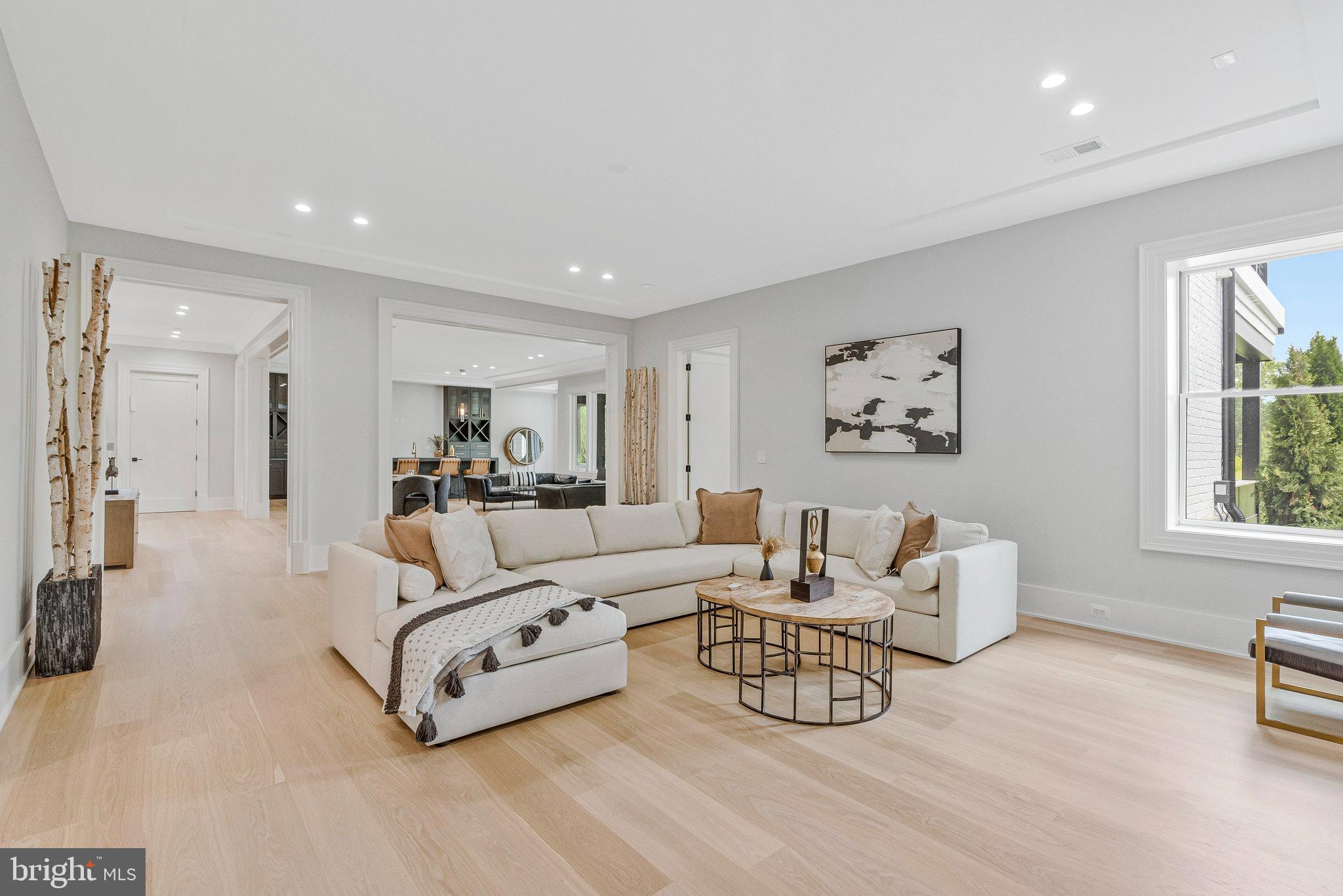 BROYHILL LANGLEY ESTATES - Residential