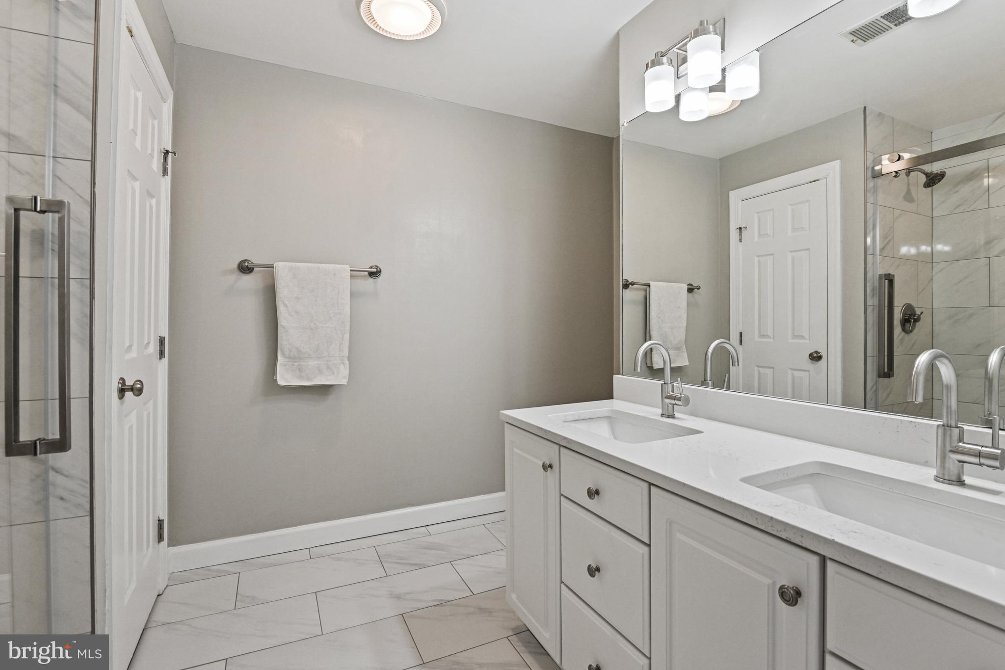 BIRCH POND - Residential