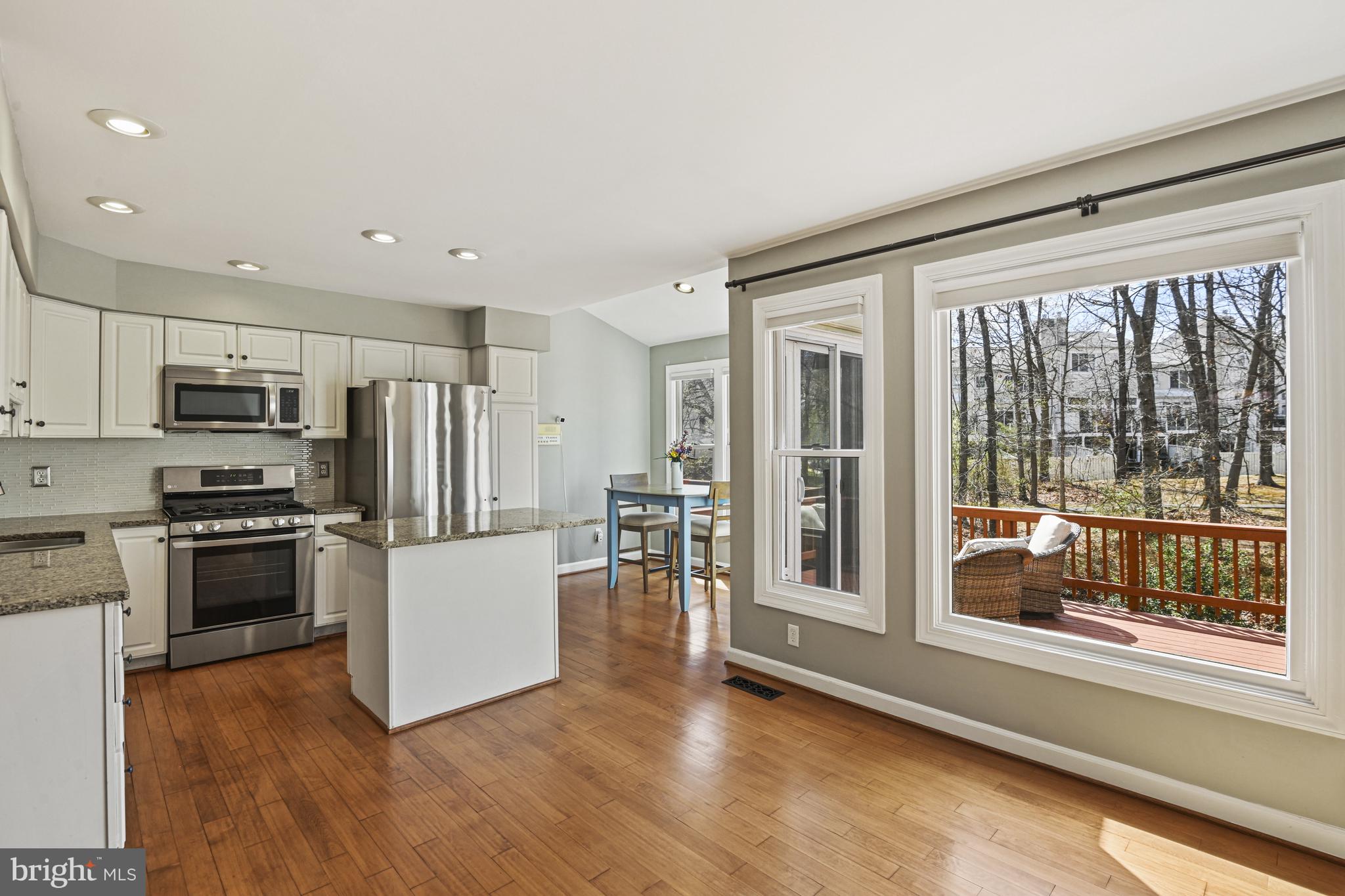 BIRCH POND - Residential