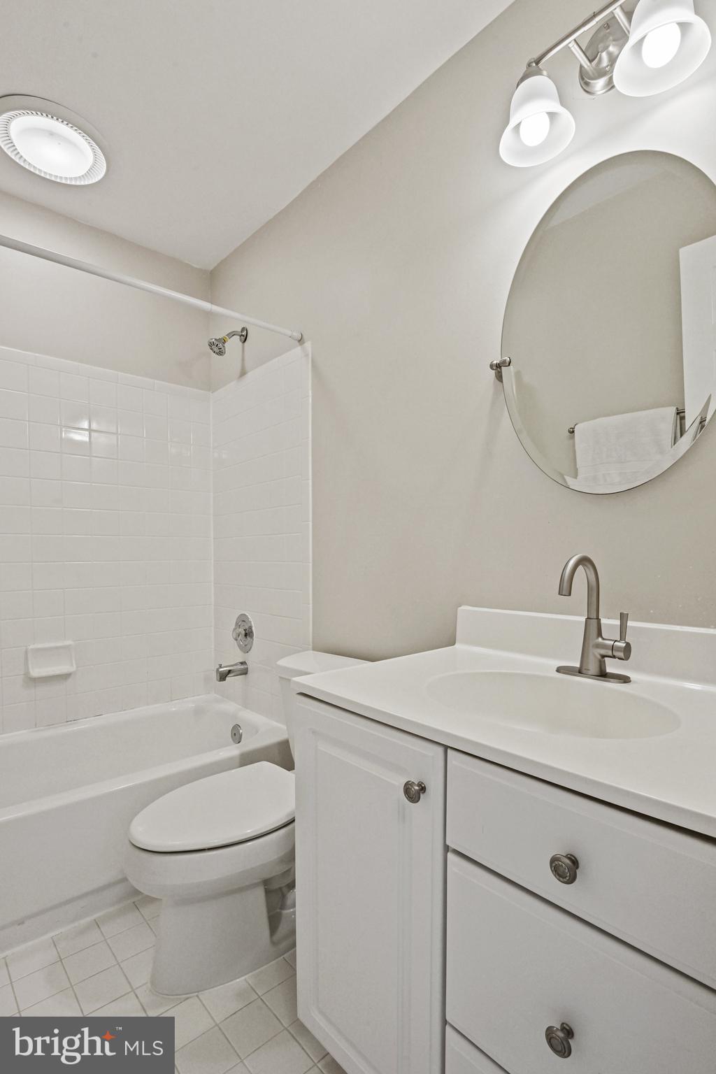 BIRCH POND - Residential