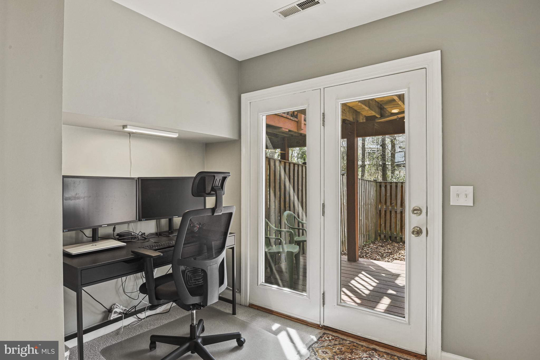 BIRCH POND - Residential