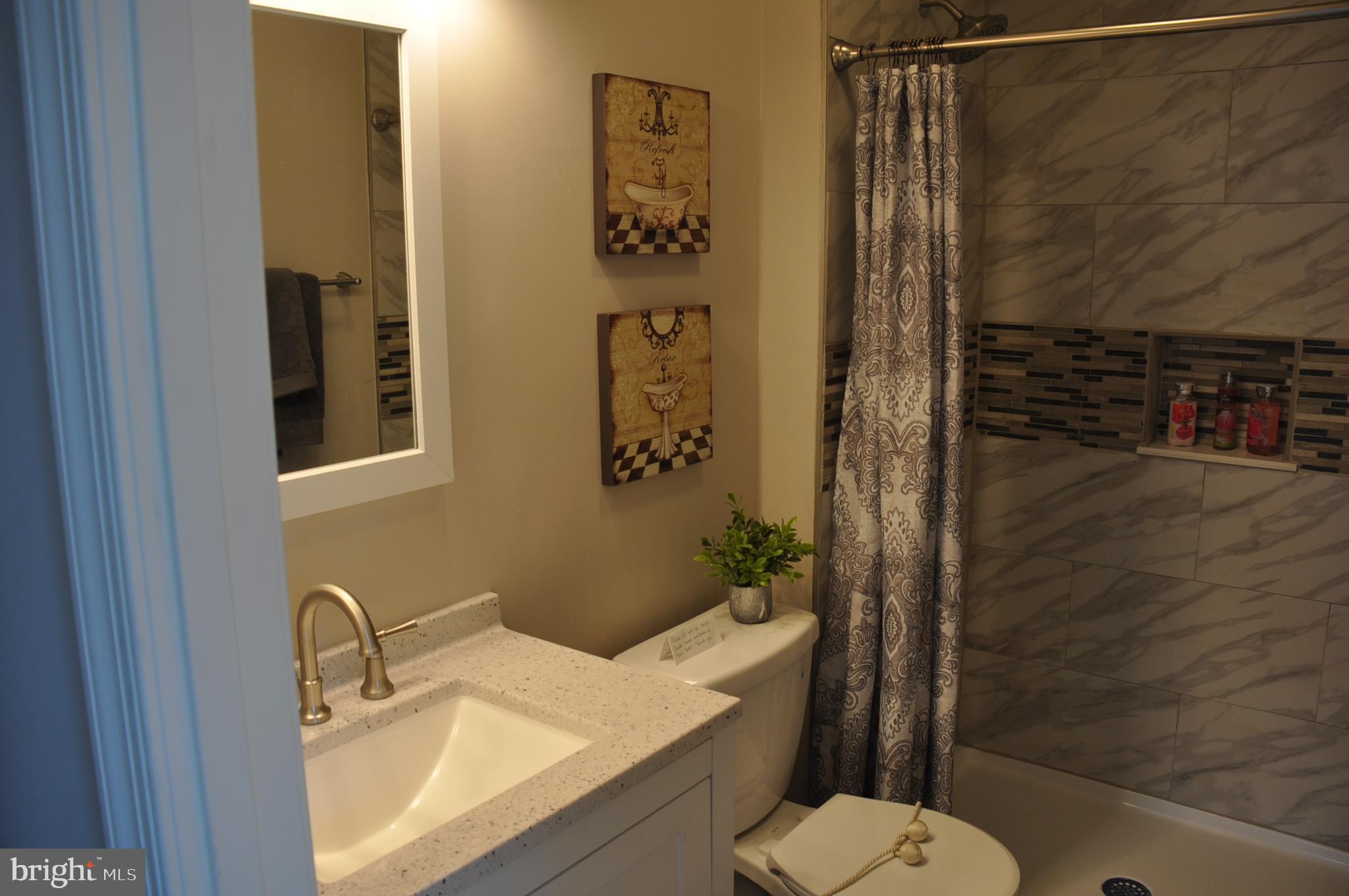 HARFORD COMMONS - Residential