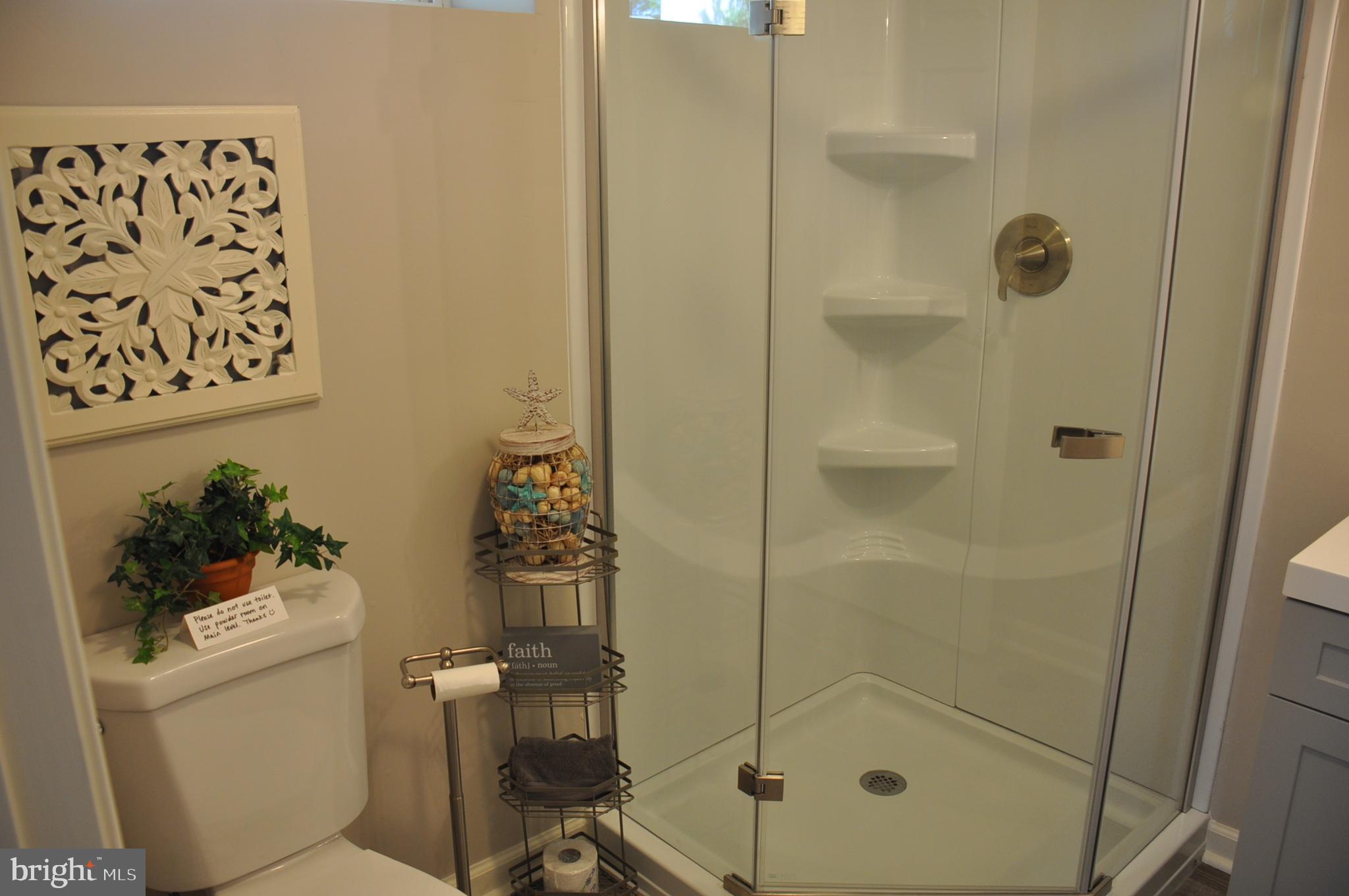 HARFORD COMMONS - Residential