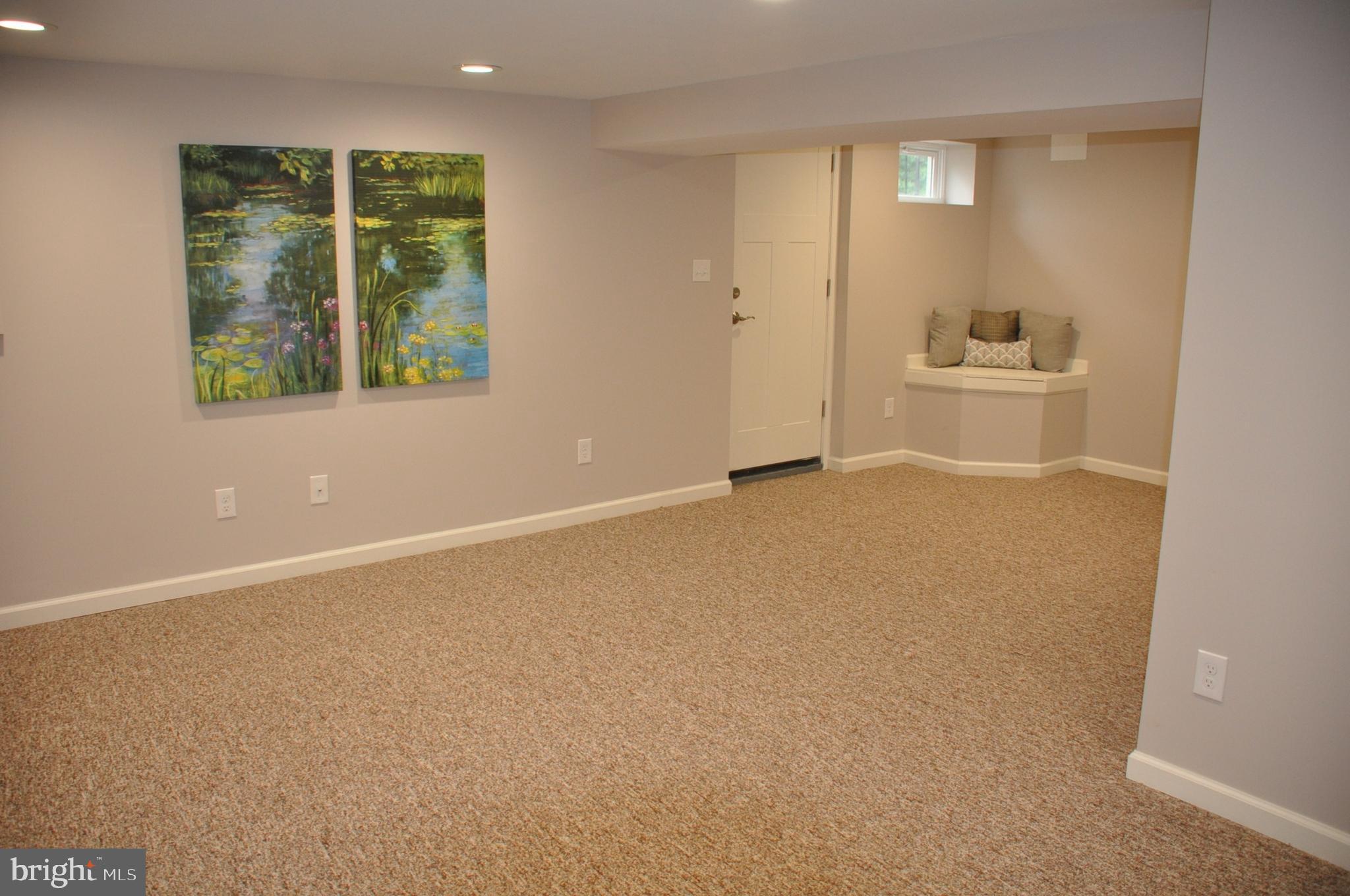 HARFORD COMMONS - Residential