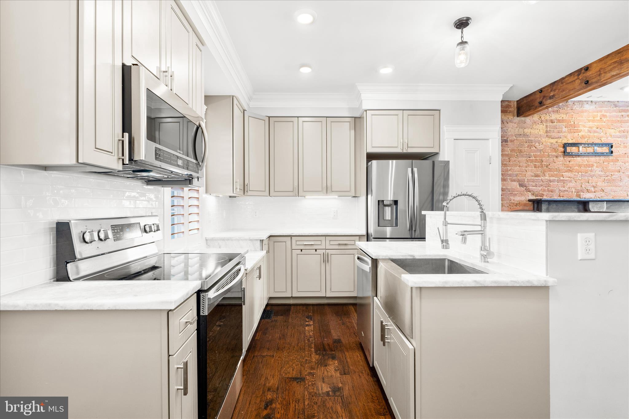 DOWNTOWN FREDERICK - Residential