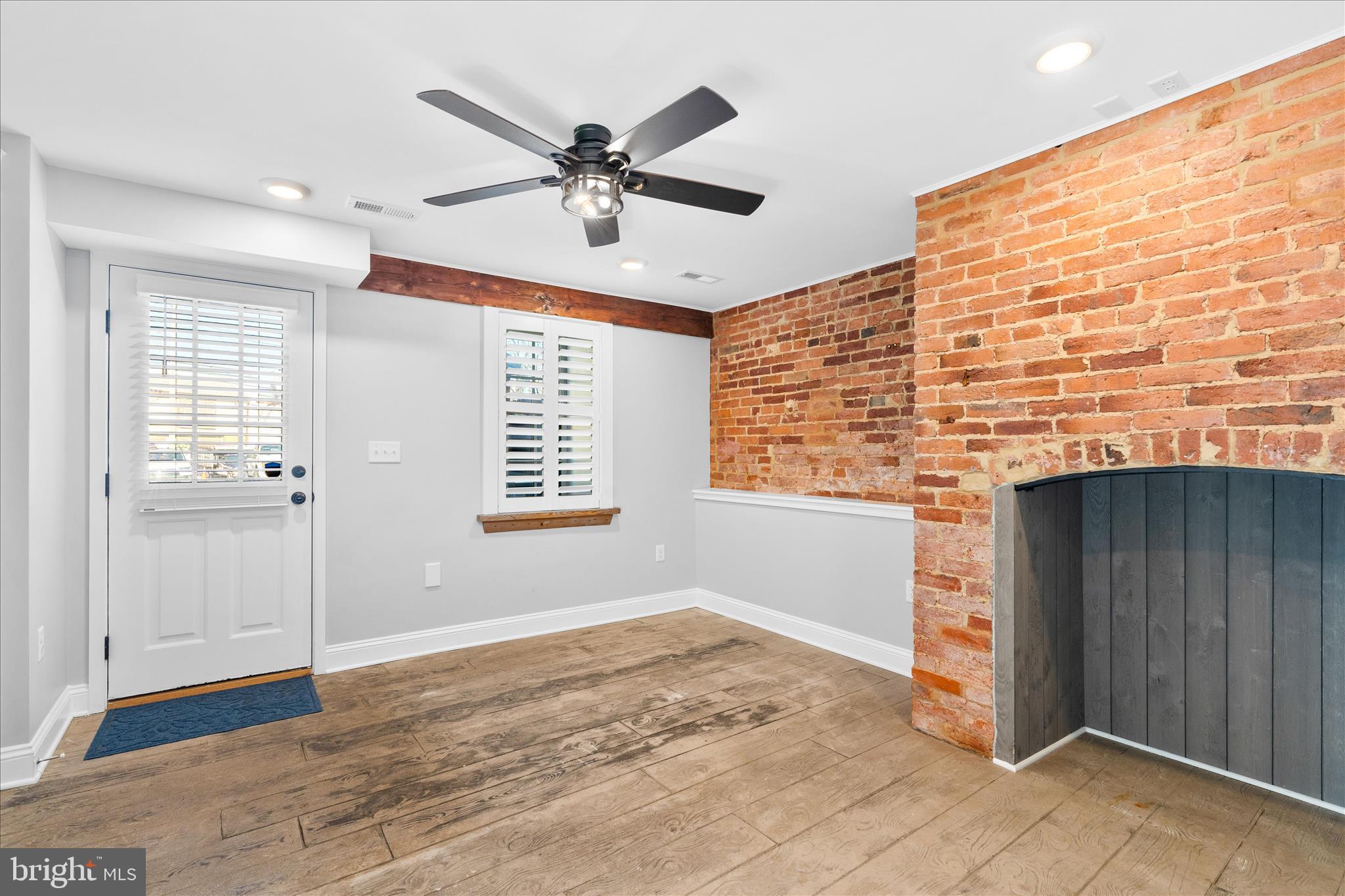 DOWNTOWN FREDERICK - Residential