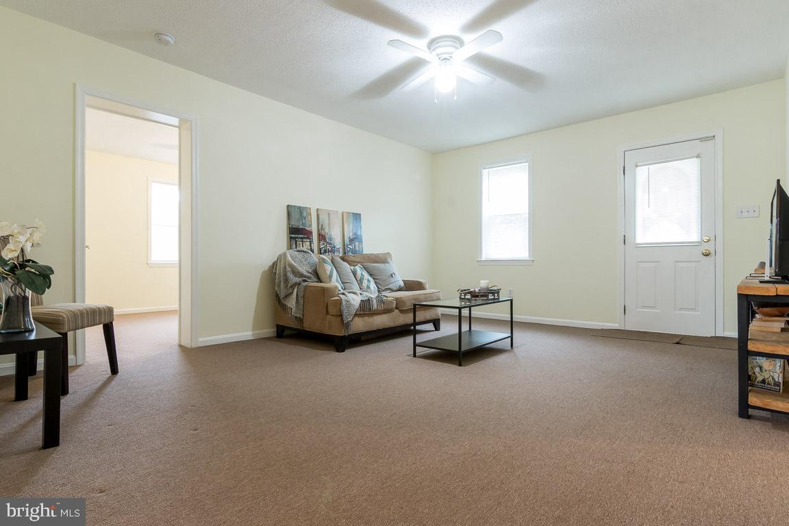 HILLSIDE - Residential