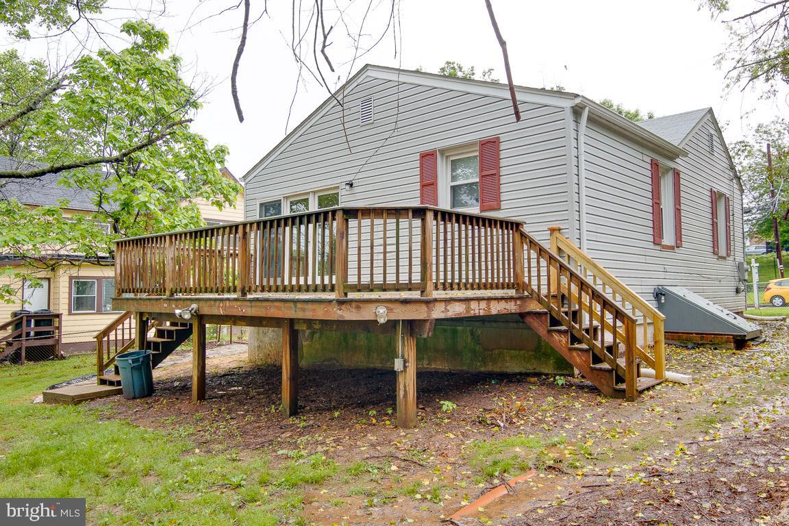 HILLSIDE - Residential