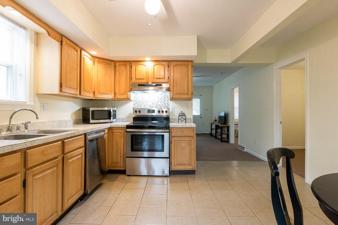 HILLSIDE - Residential