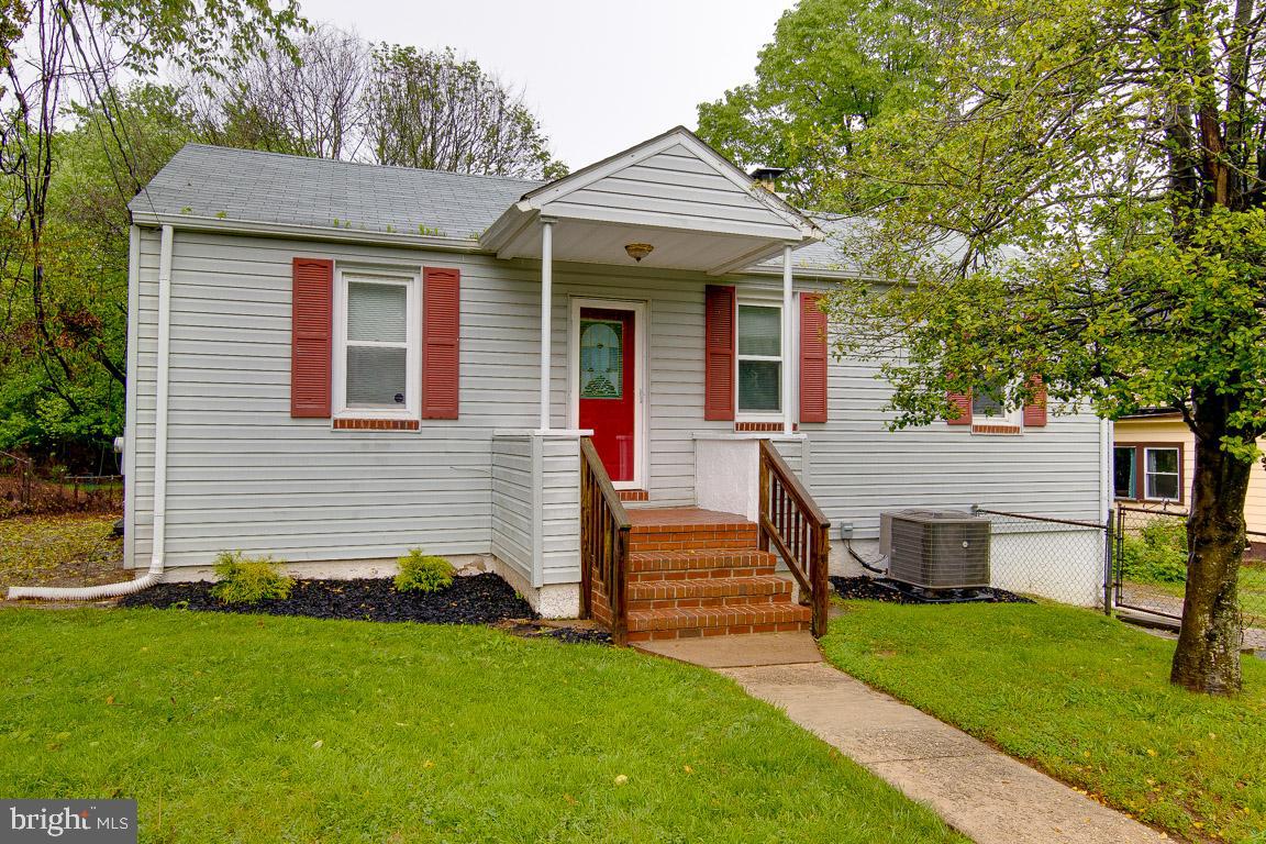 HILLSIDE - Residential