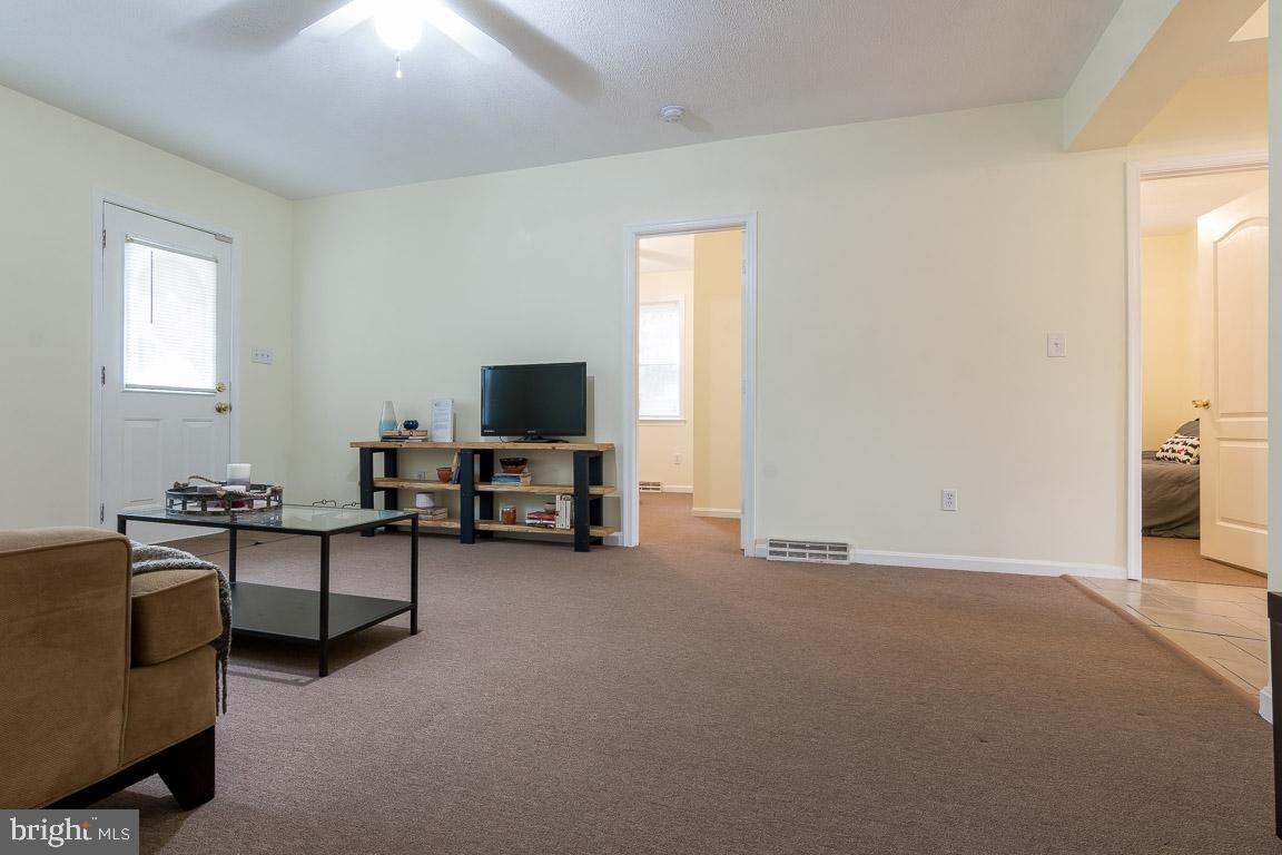 HILLSIDE - Residential