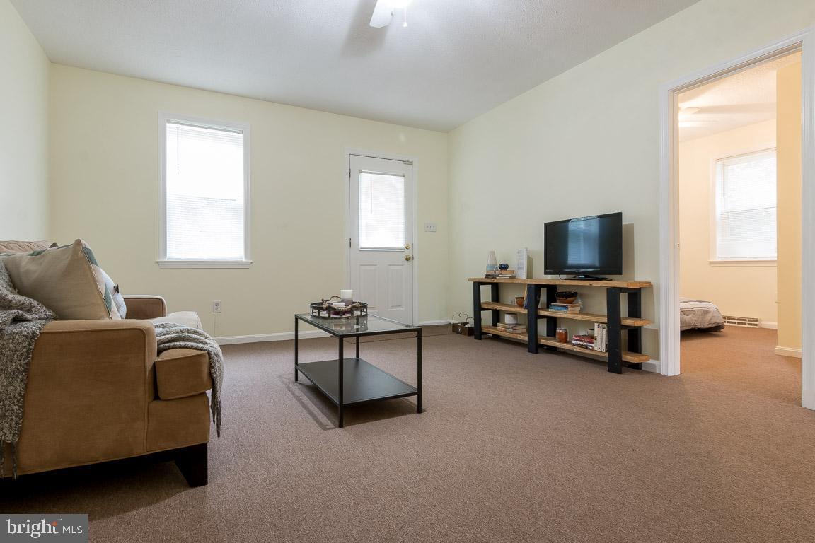 HILLSIDE - Residential